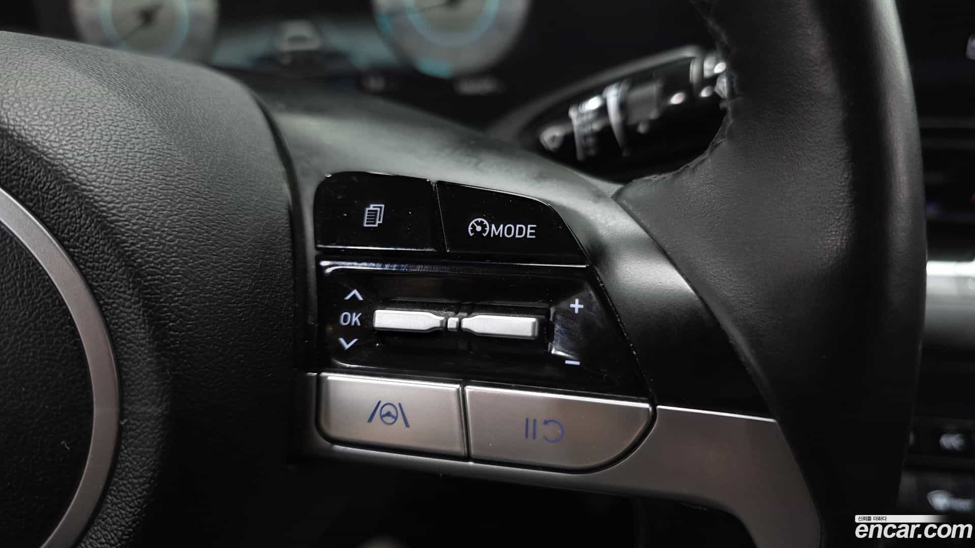 AVANTE Hyundai 2021.6-OPTION-018
