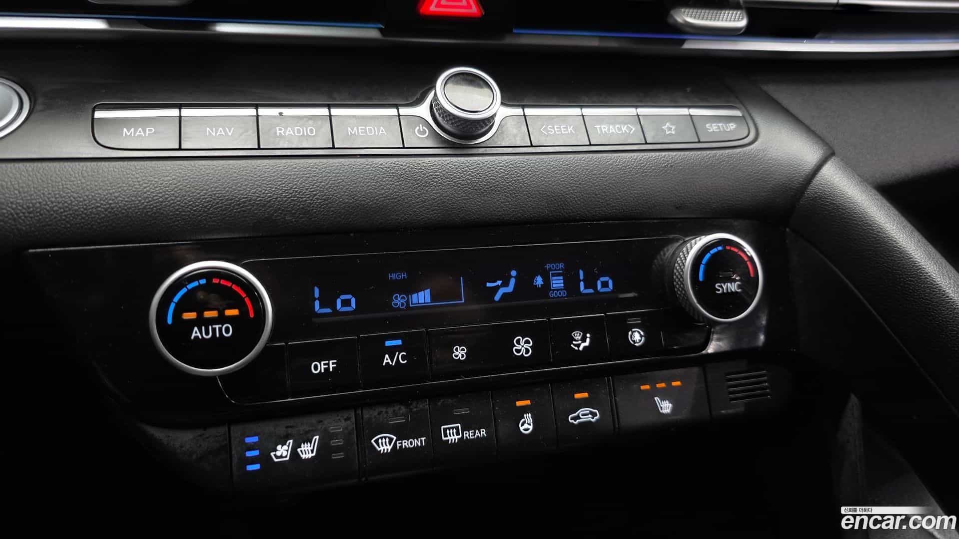 AVANTE Hyundai 2021.6-OPTION-023