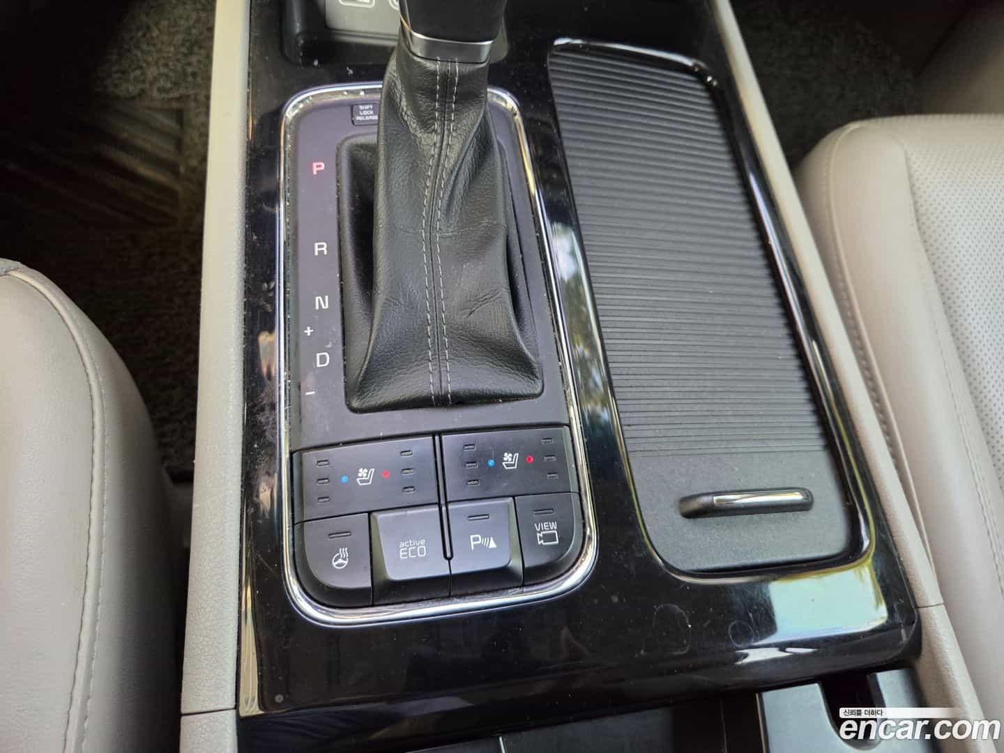 Canival Kia 2017.7-OPTION-017