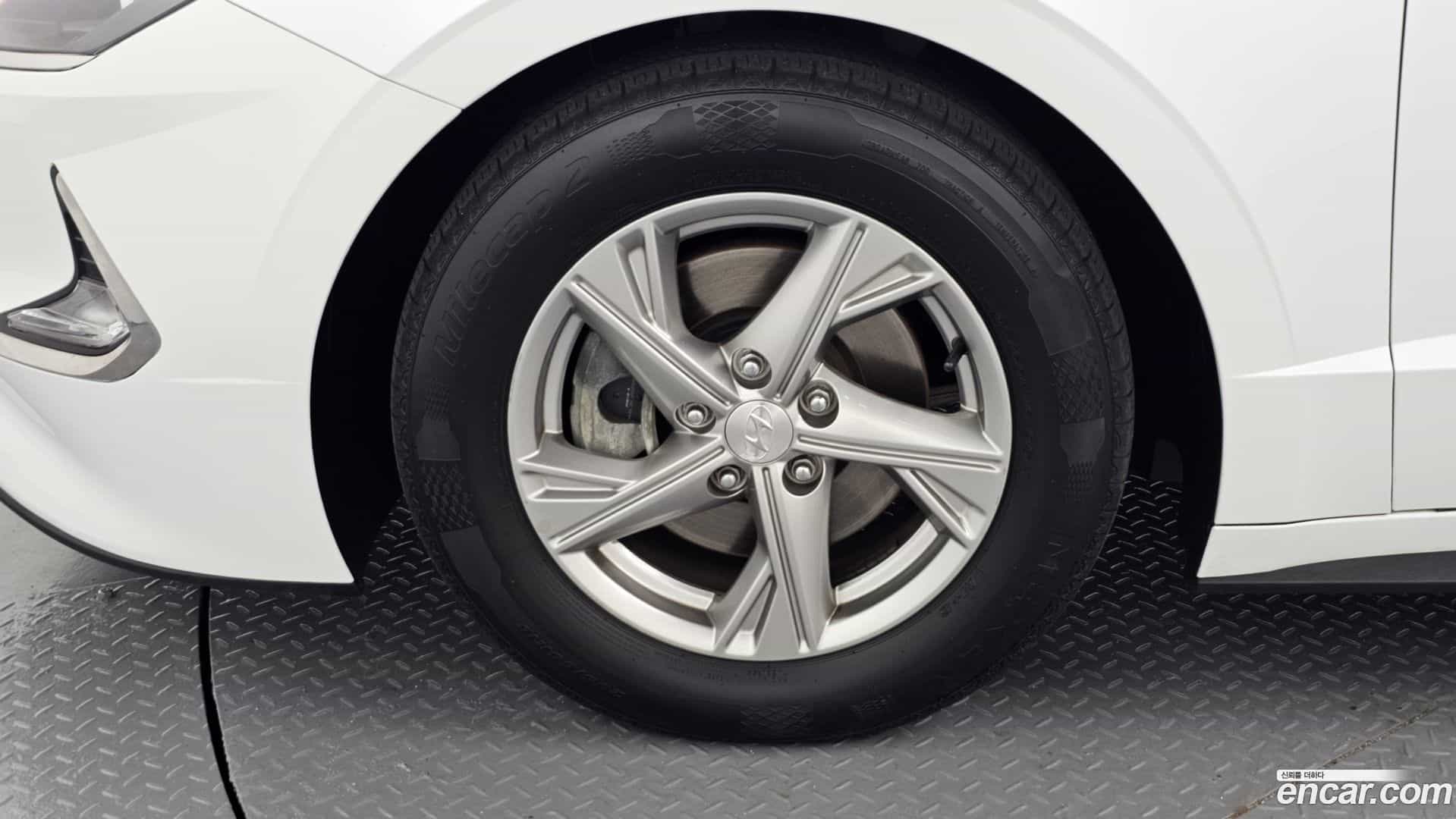 Sonata Hyundai 2019.4-OUTER-005