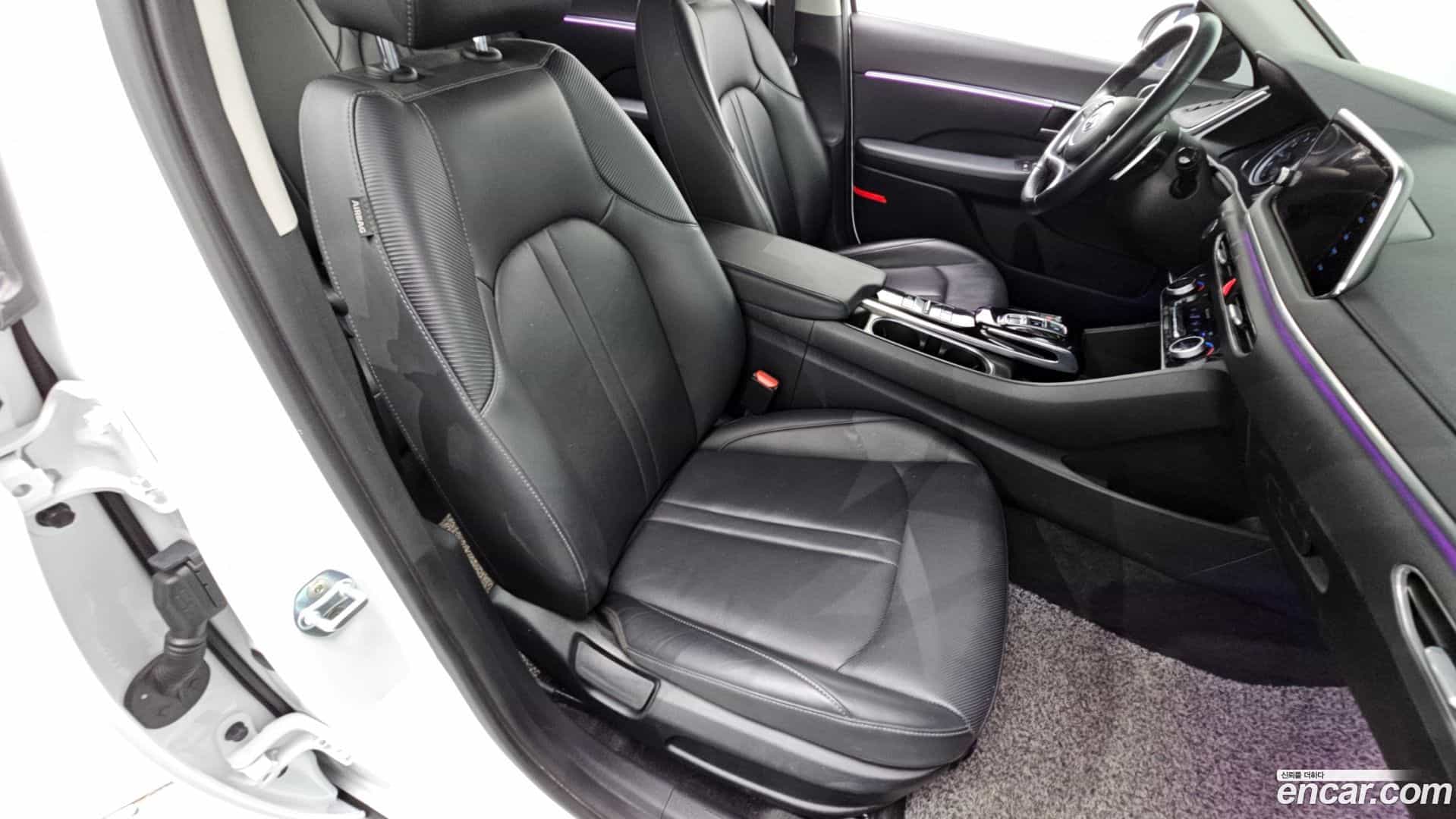 Sonata Hyundai 2019.4-OPTION-023