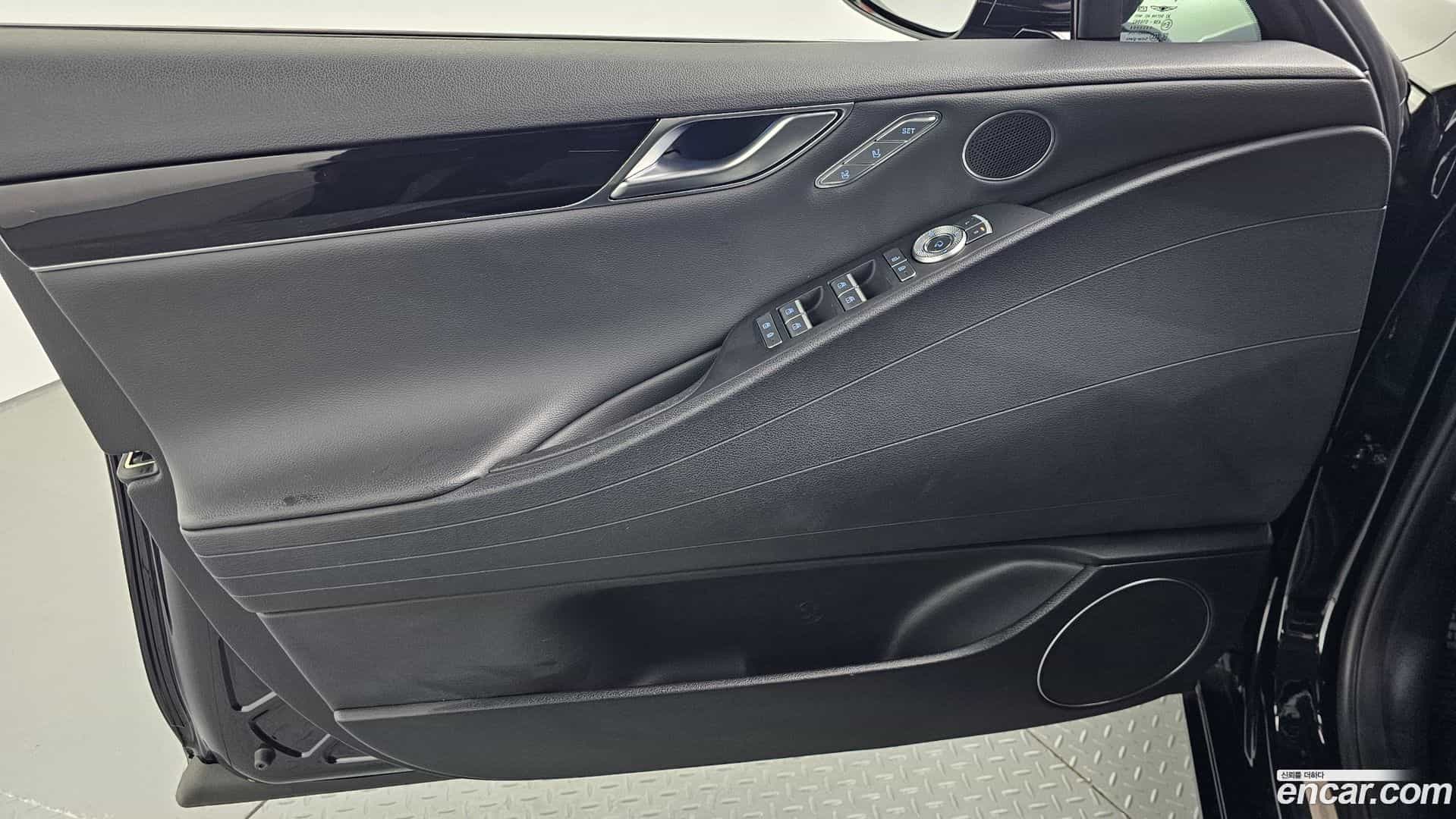 G80 Genesis 2020.9-INNER-034