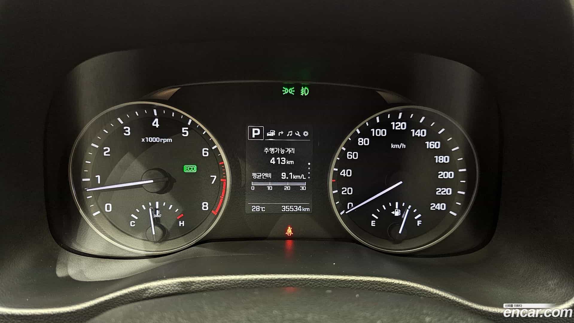 AVANTE Hyundai 2018.4-INNER-008