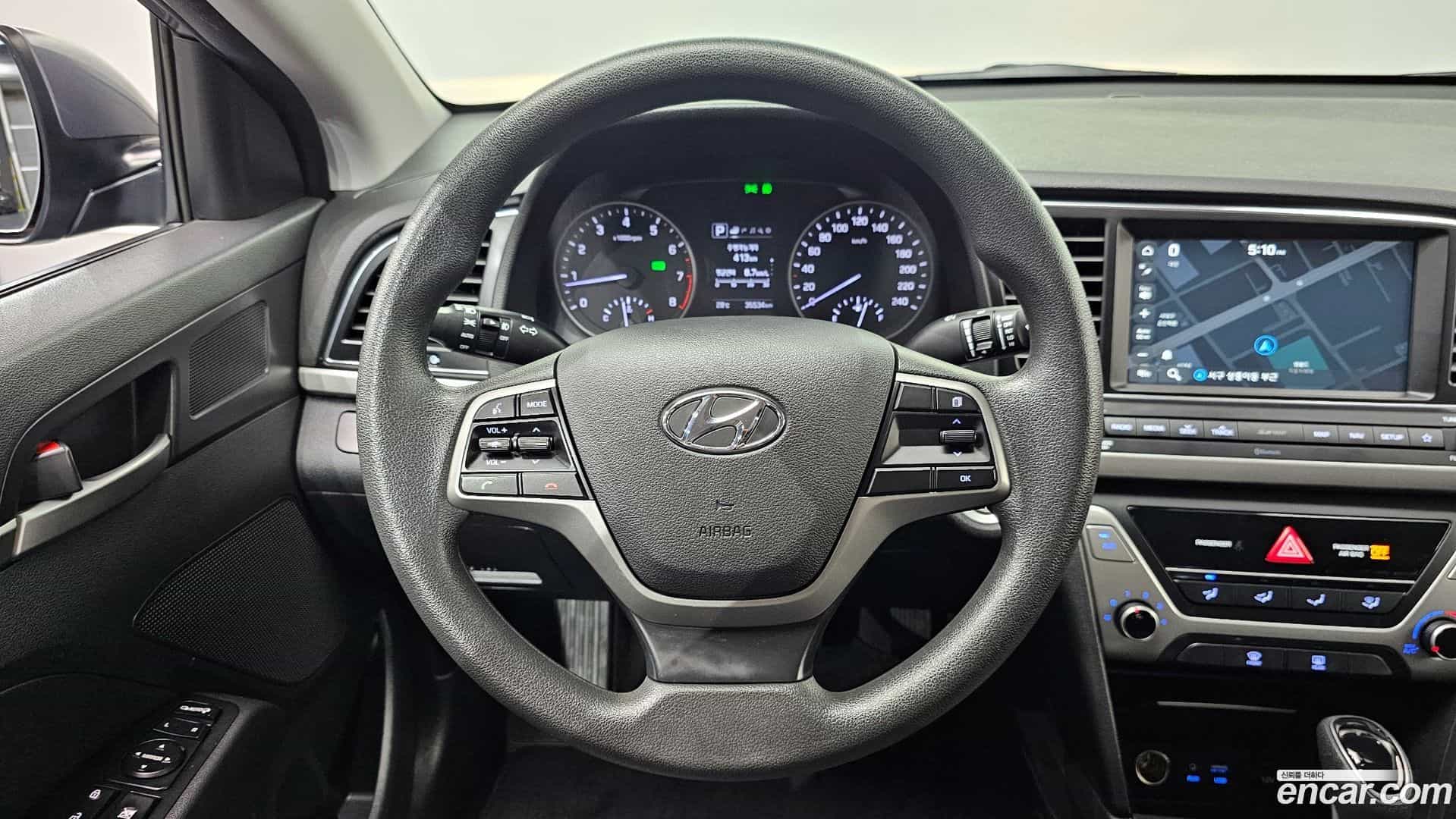 AVANTE Hyundai 2018.4-OPTION-019