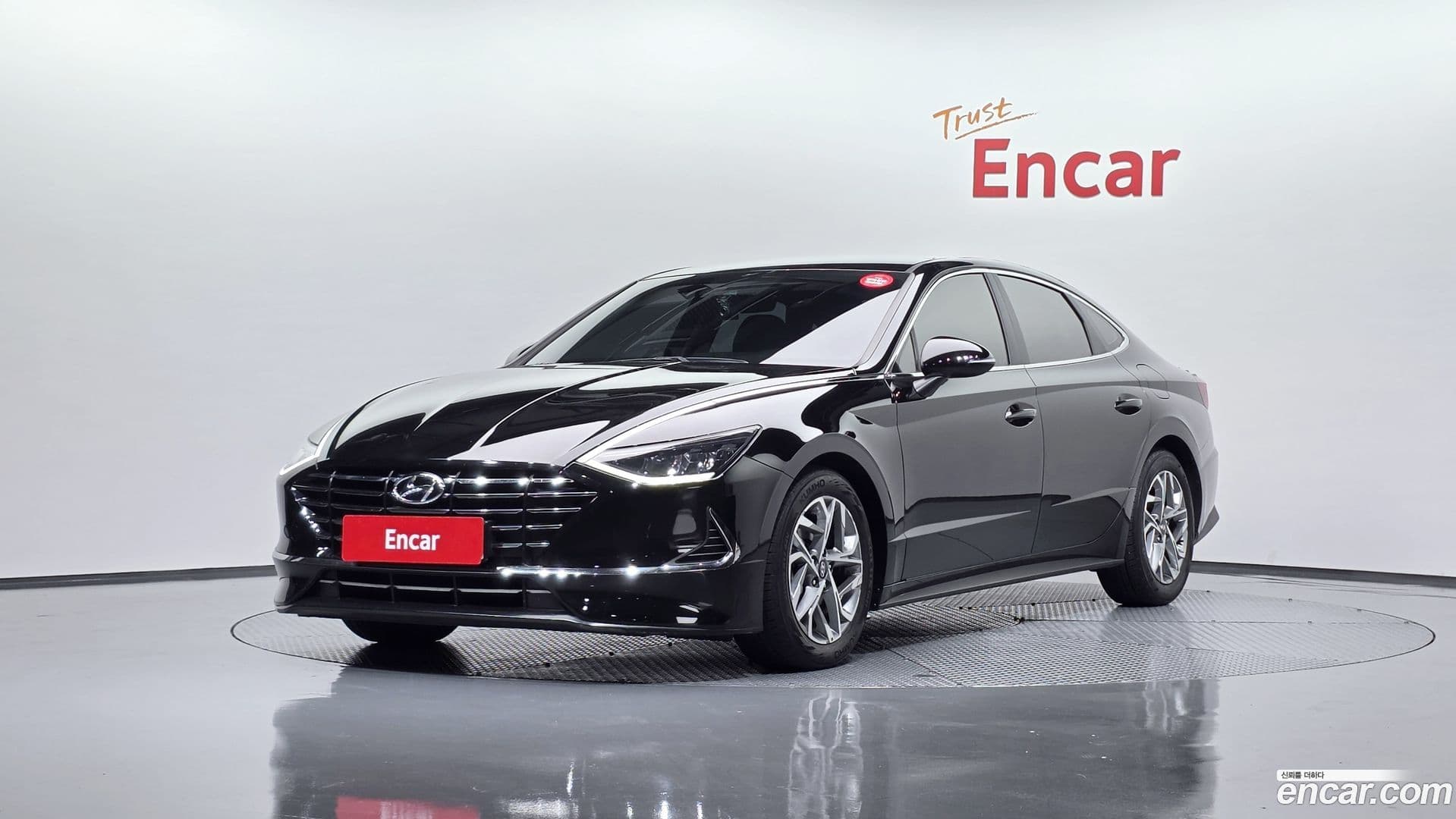Main__Slider__Photo:Sonata Hyundai 2019.3-0