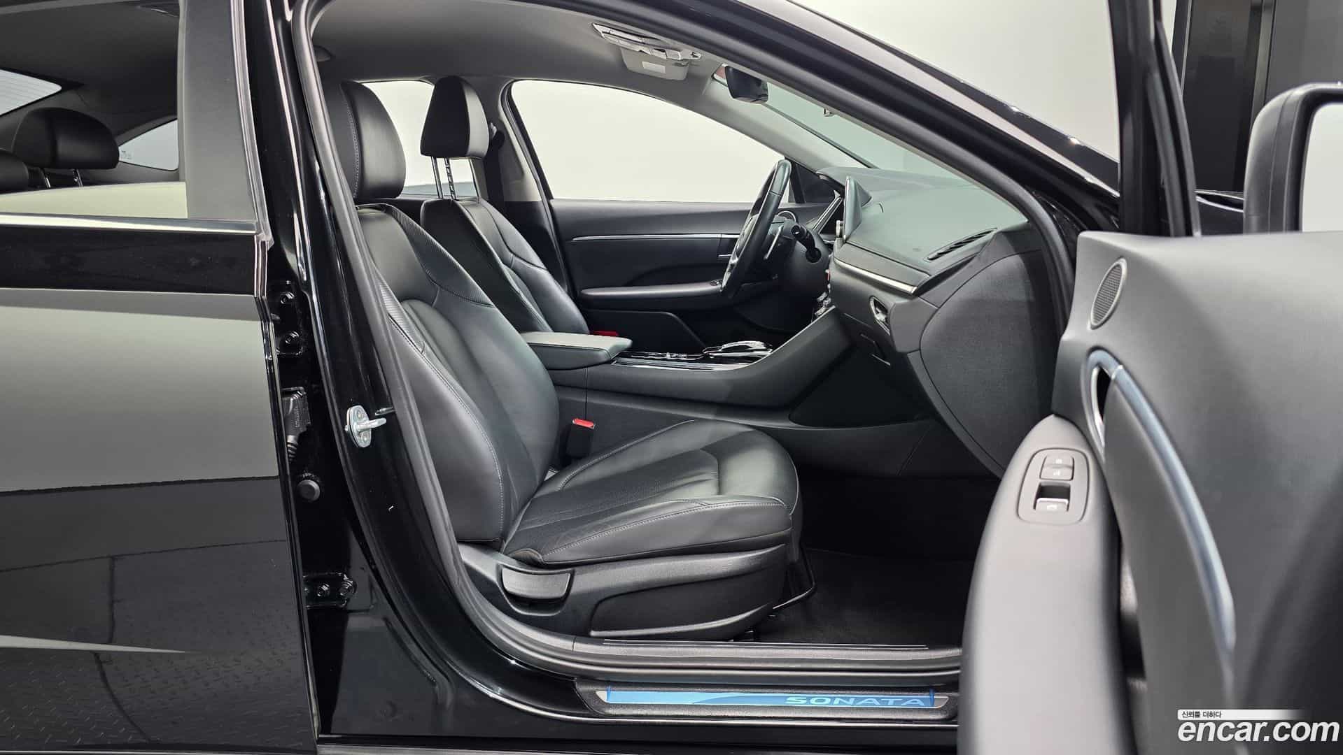 Sonata Hyundai 2019.3-INNER-036