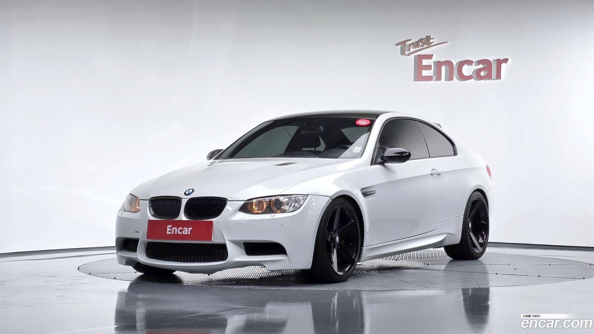Main__Slider__Photo:M3 BMW 2010.5-0