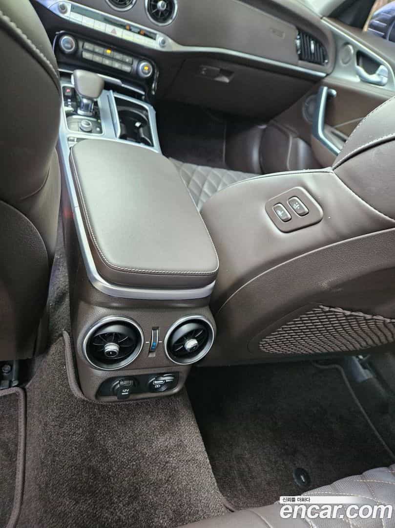 Stinger Kia 2020.8-INNER-008