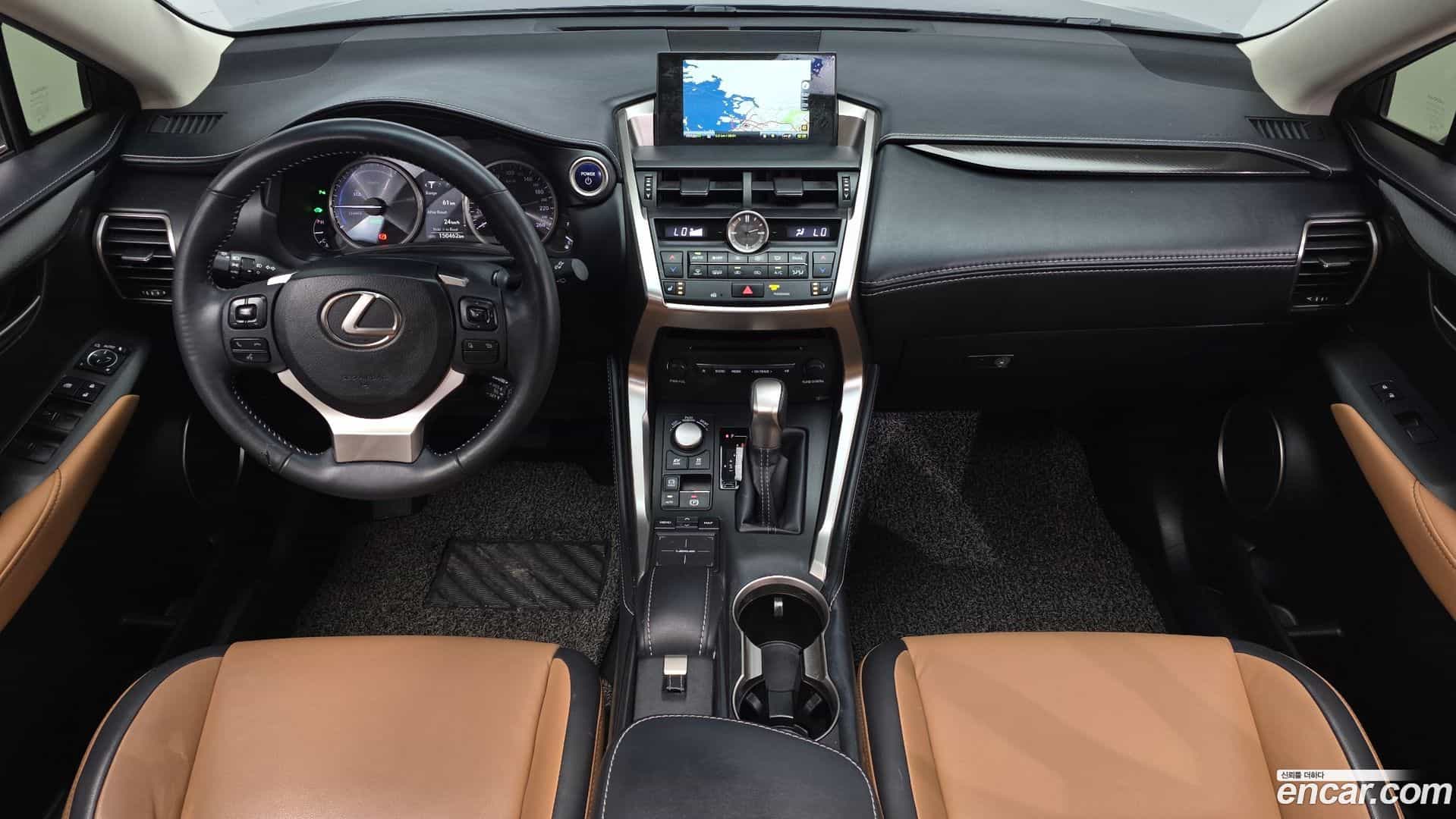 NX Lexus 2014.9-INNER-007