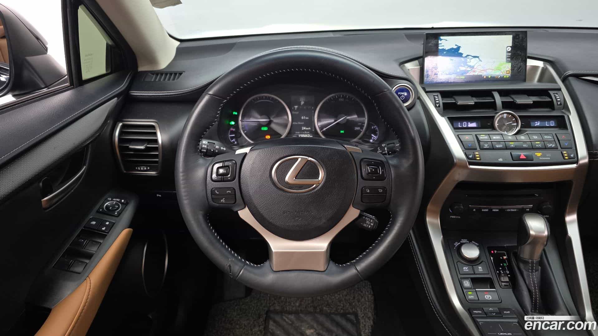 NX Lexus 2014.9-OPTION-017