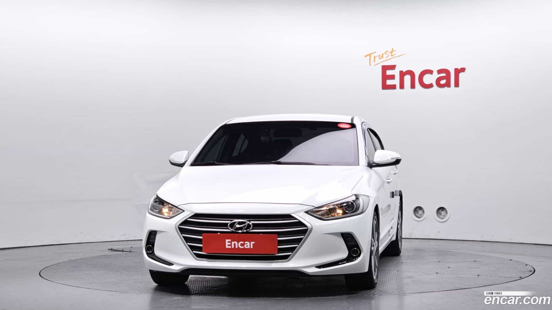 AVANTE Hyundai 2018.8-OUTER-003