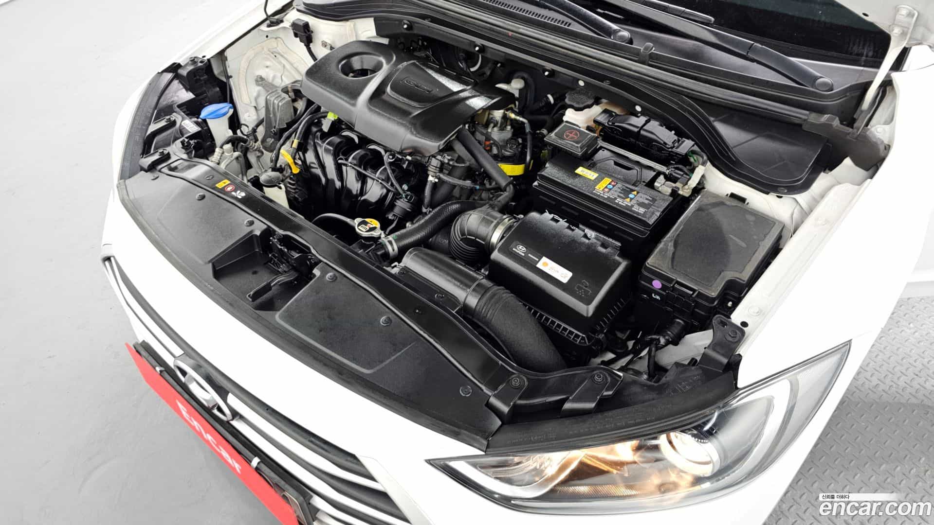 AVANTE Hyundai 2018.8-OUTER-006