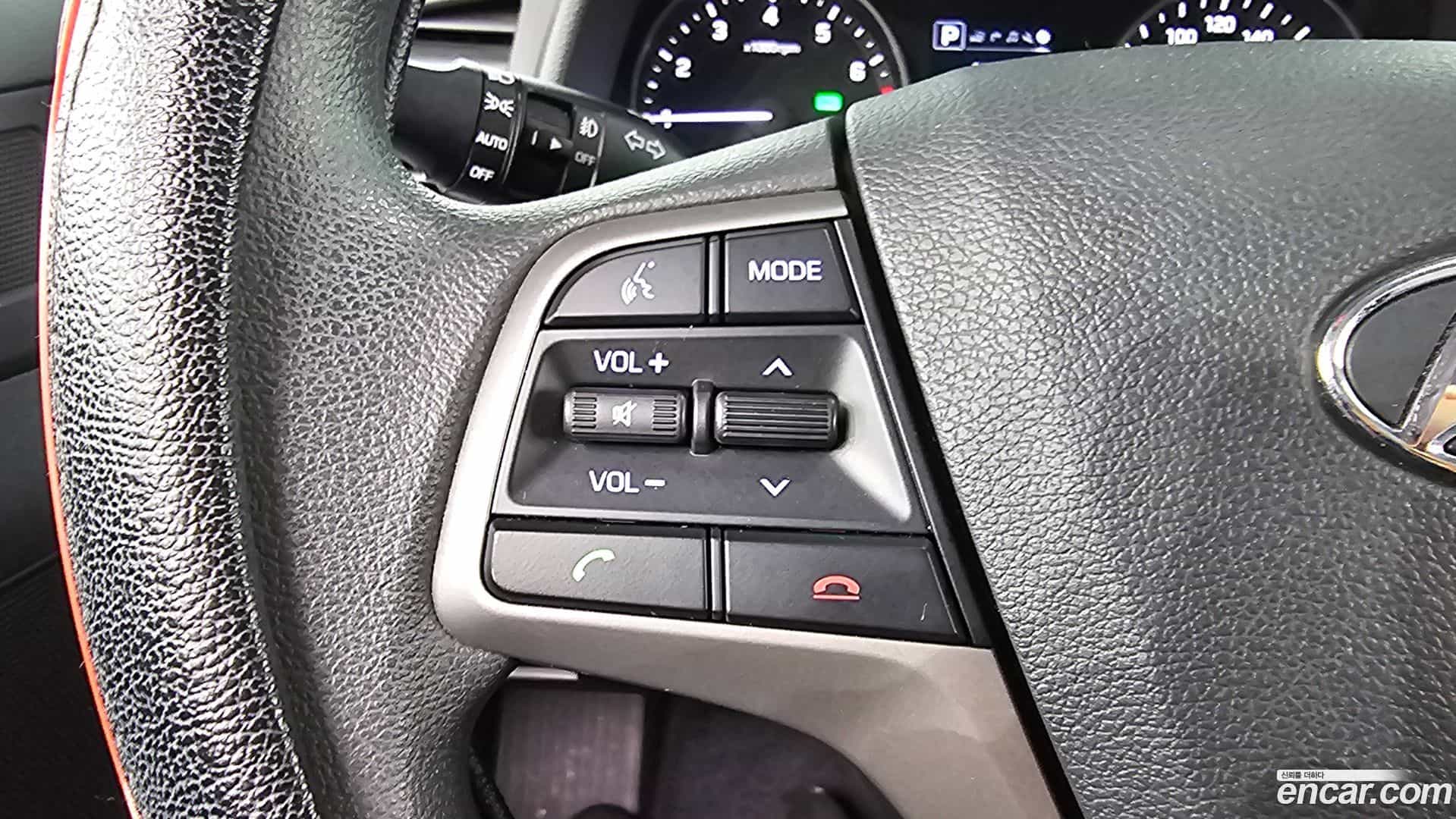 AVANTE Hyundai 2018.8-OPTION-043