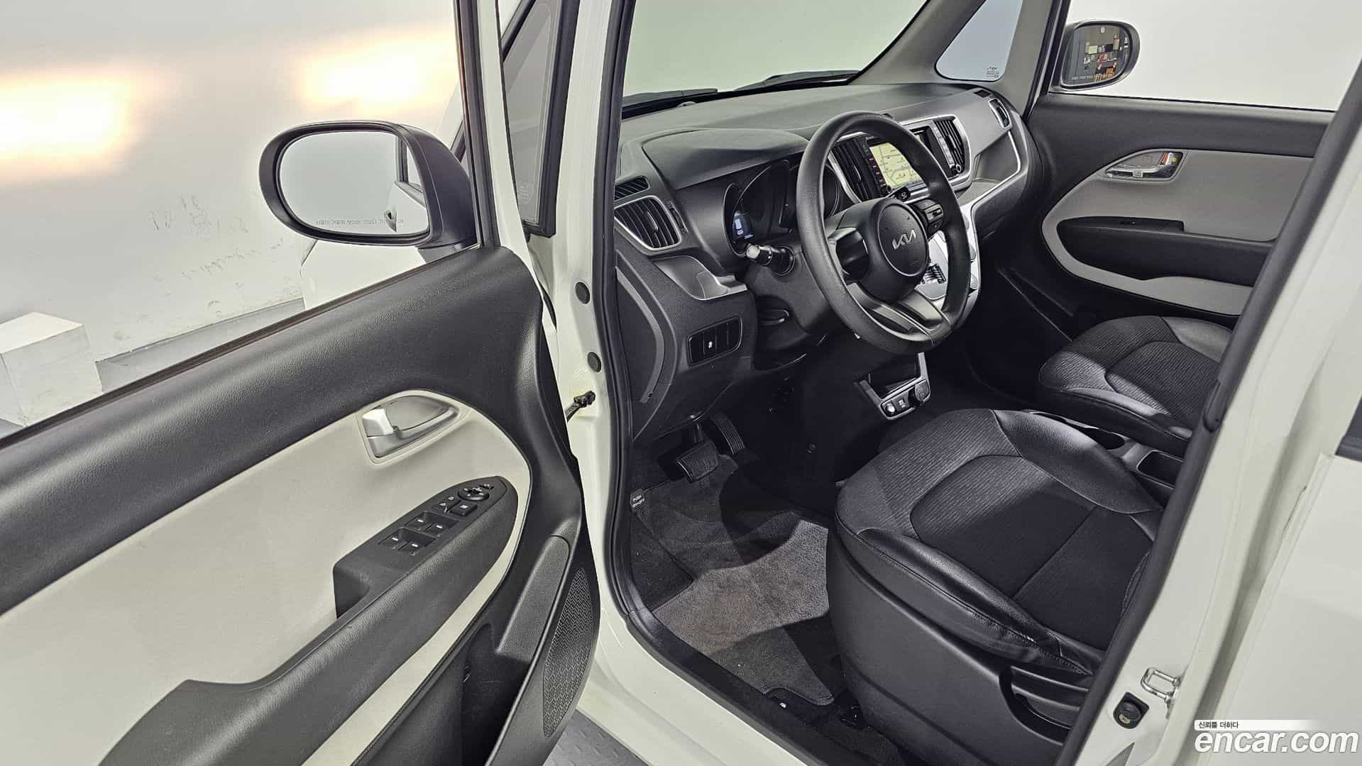 RAY Kia 2022.1-INNER-010
