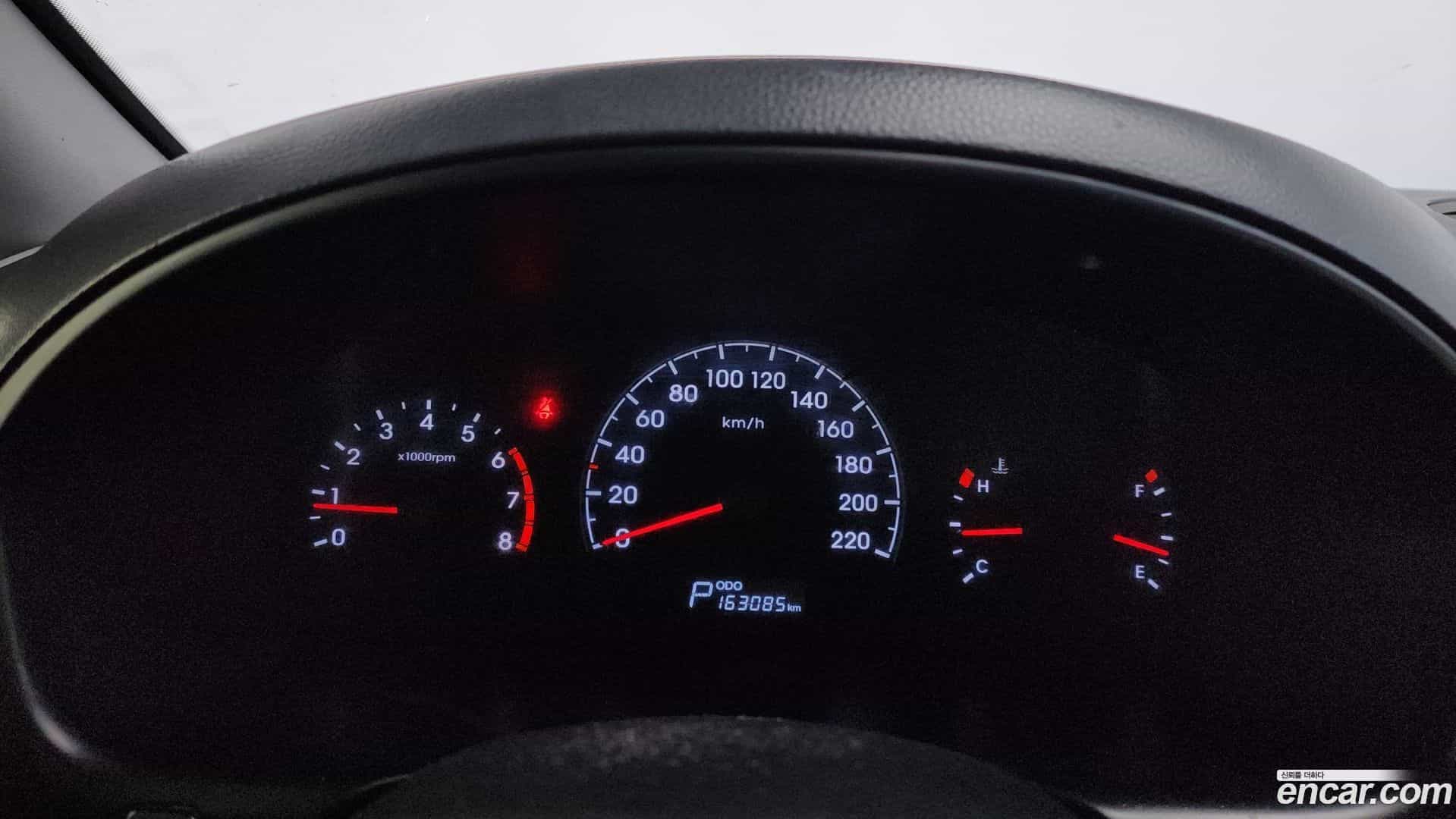 Starex Hyundai 2015.8-INNER-008