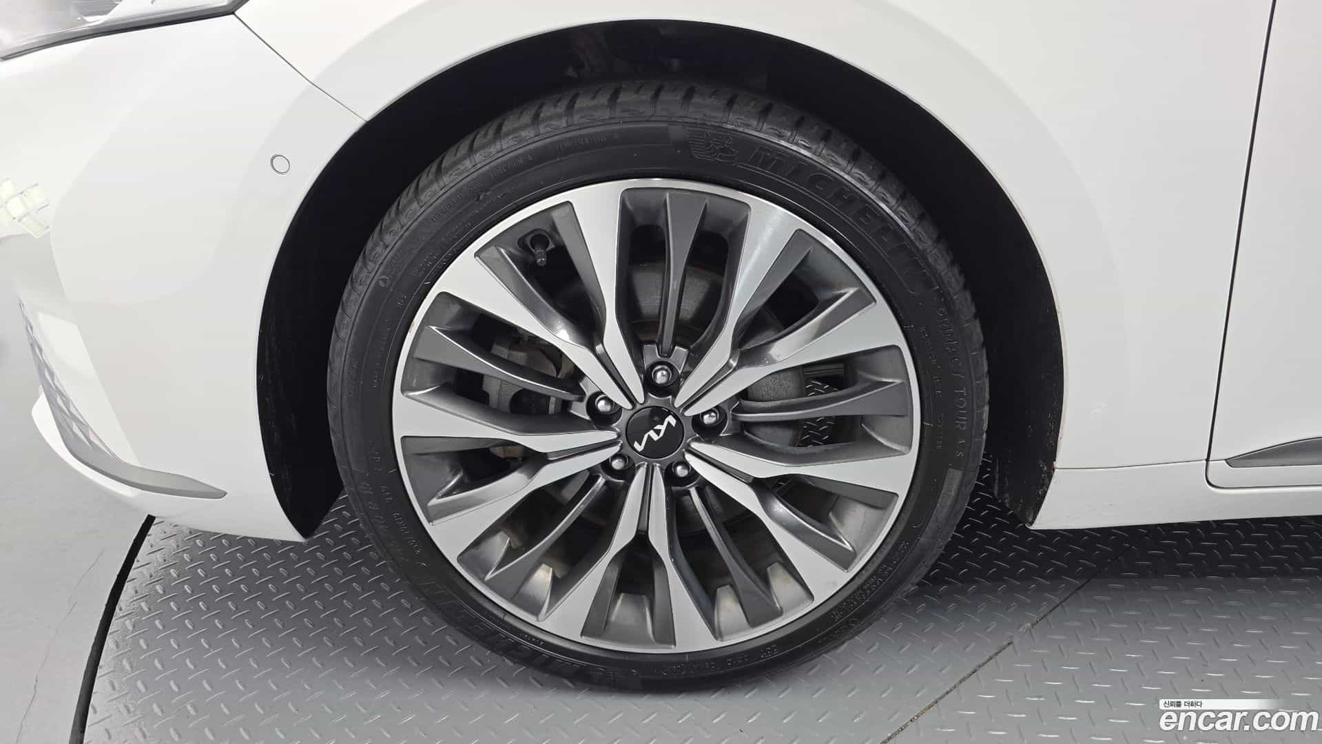 K8 Kia 2021.4-OUTER-005