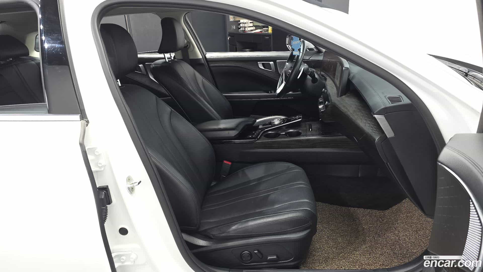 K8 Kia 2021.4-OPTION-015