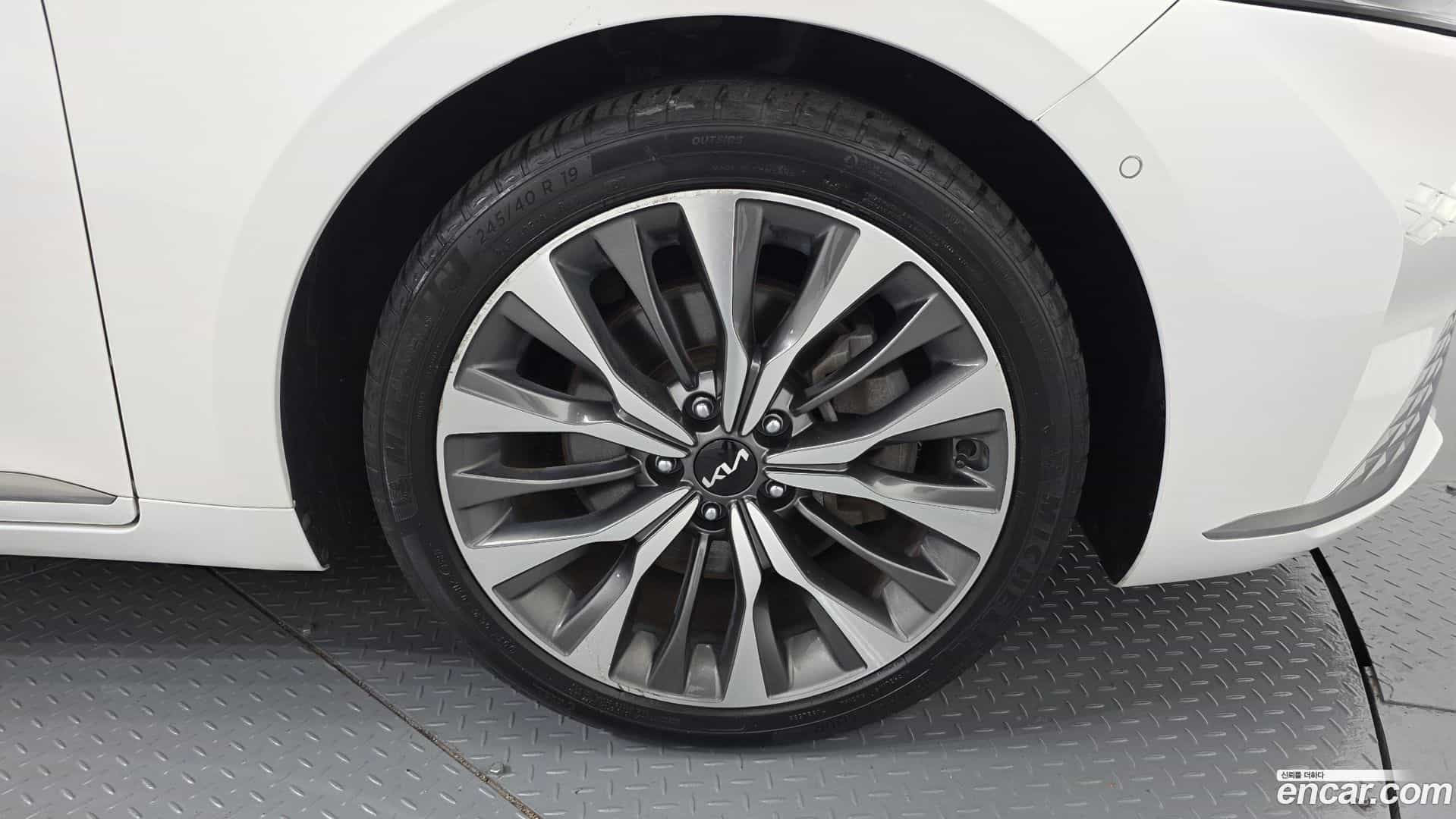 K8 Kia 2021.4-OUTER-031