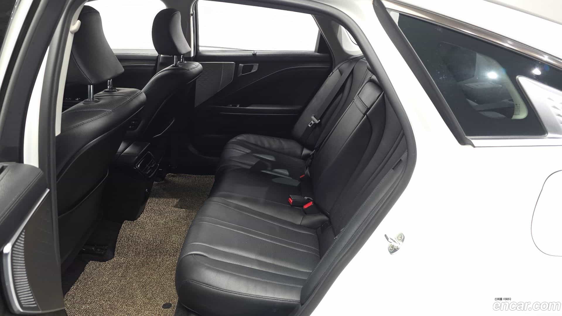 K8 Kia 2021.4-INNER-036