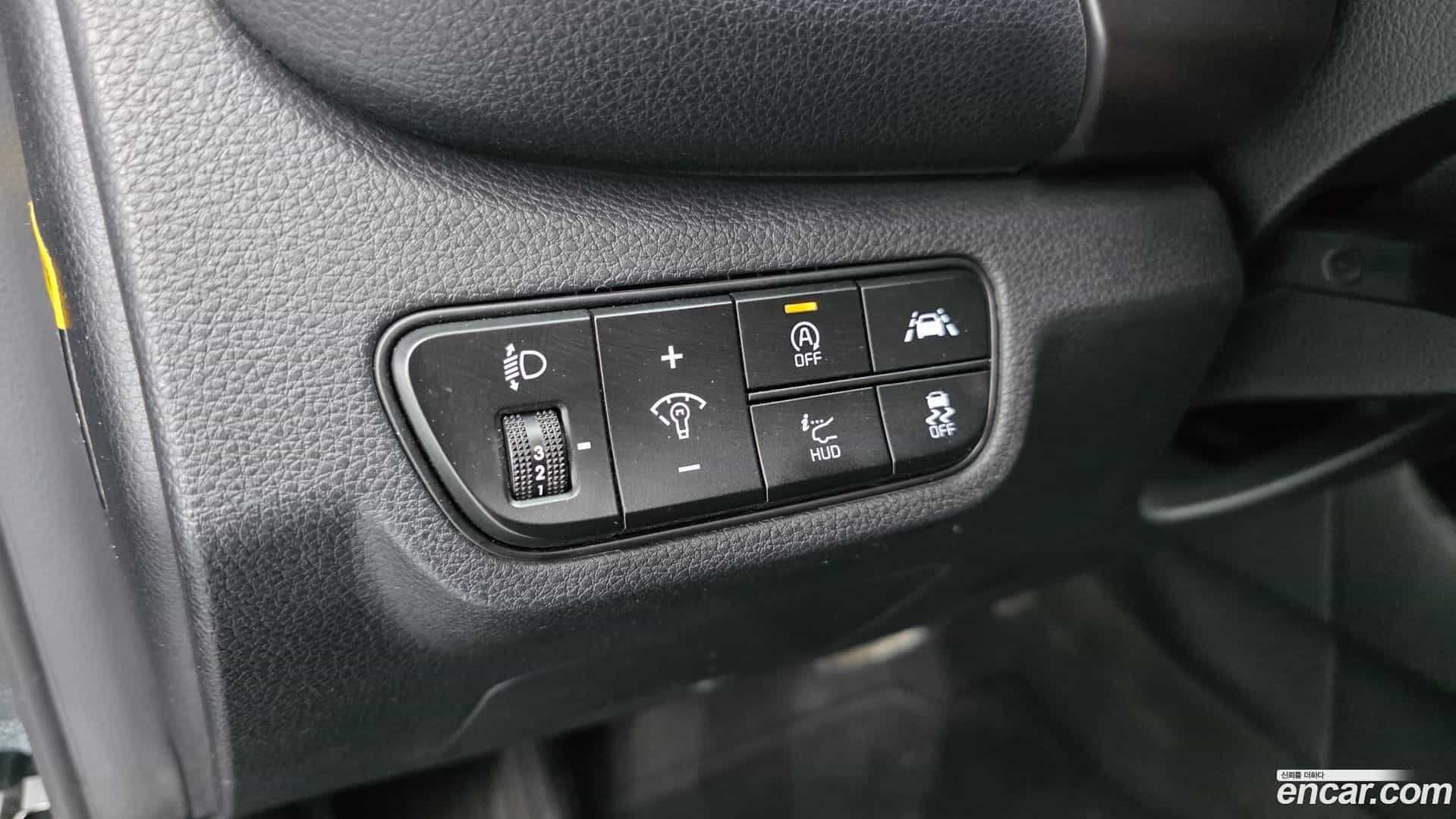 Seltos Kia 2019.8-OPTION-017