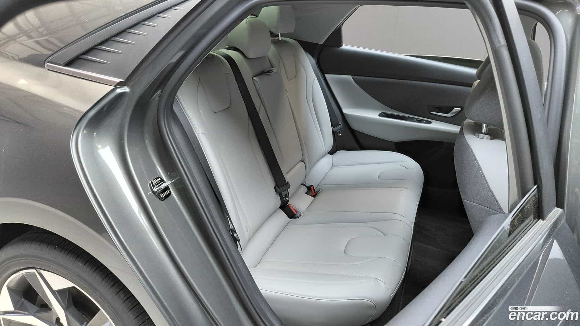 AVANTE Hyundai 2022.6-OPTION-015