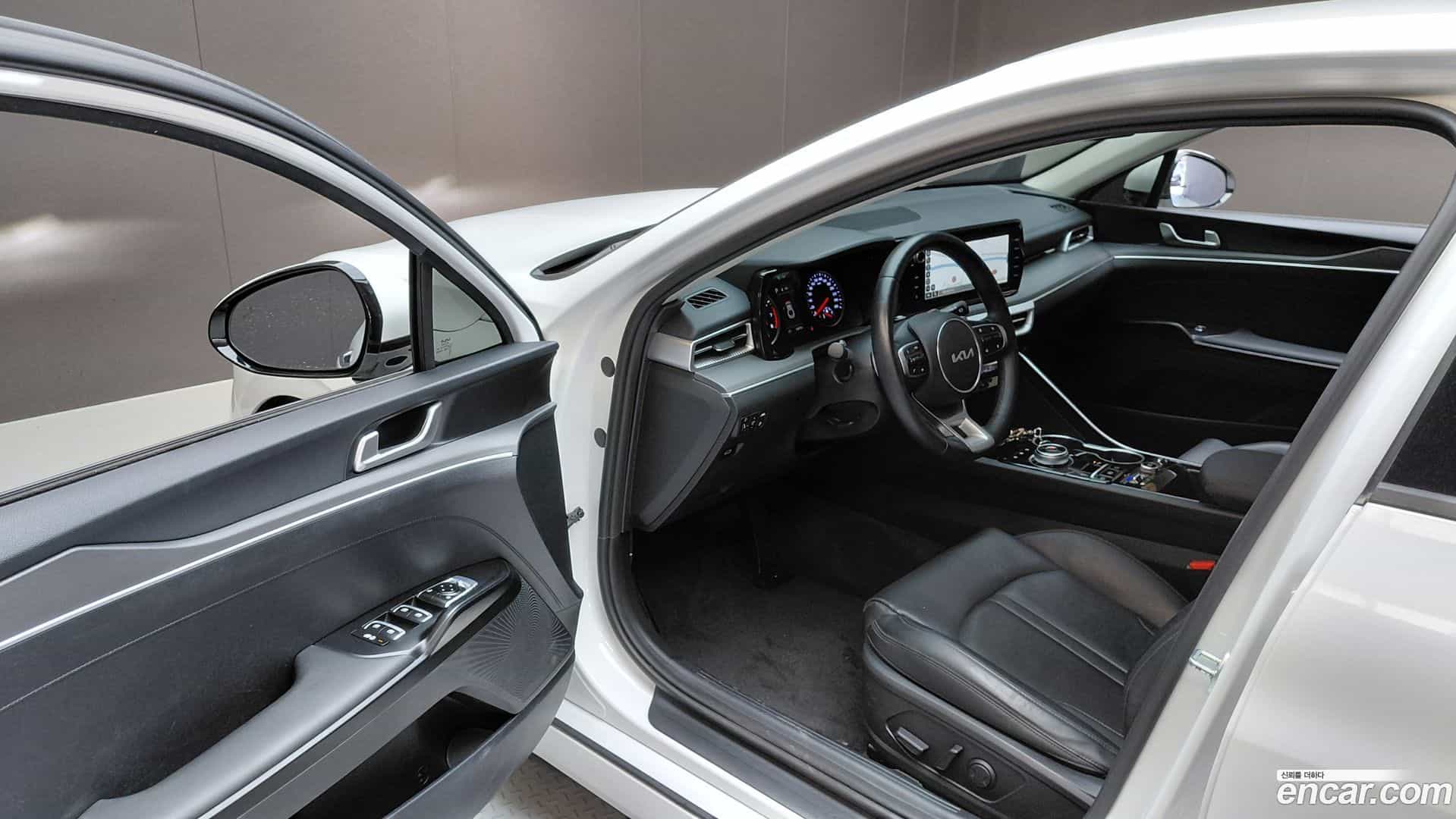 K5 Kia 2023.5-INNER-010