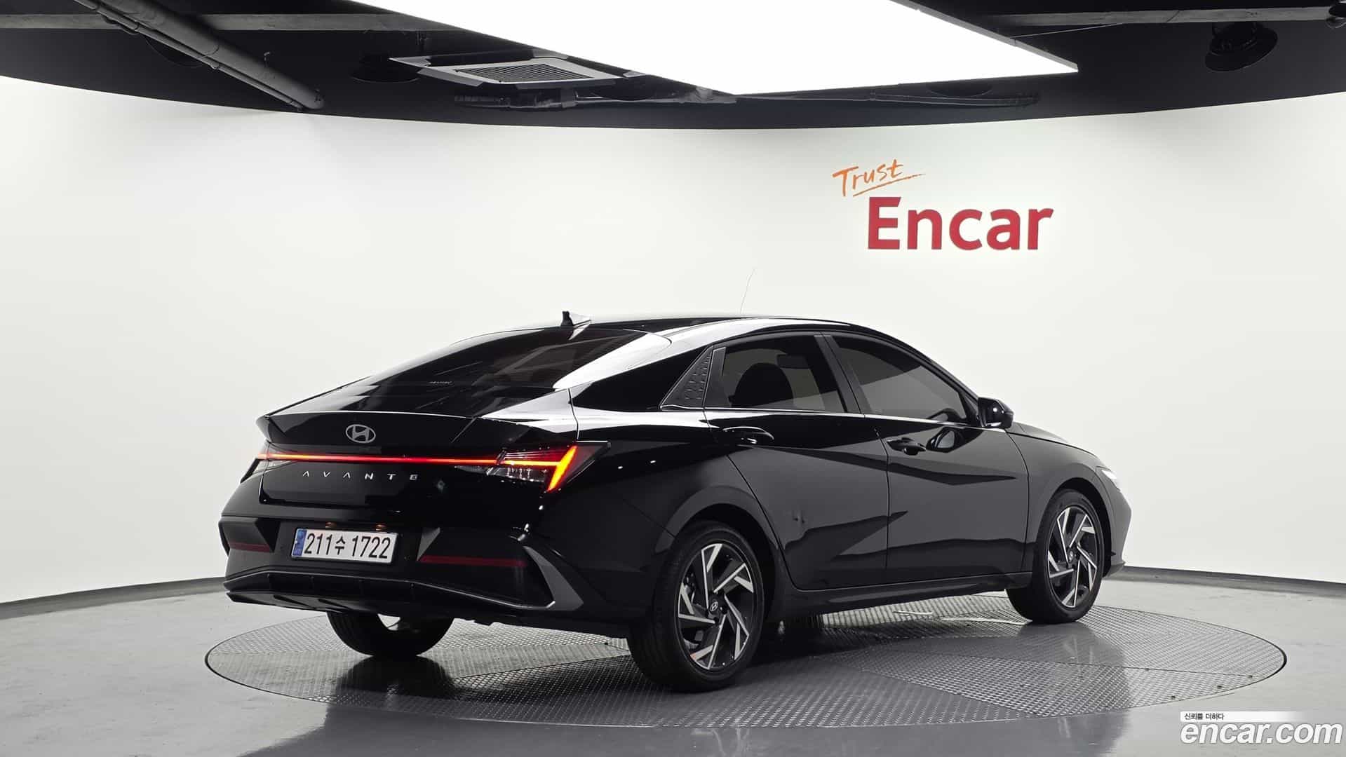 AVANTE Hyundai 2025.0-OUTER-002