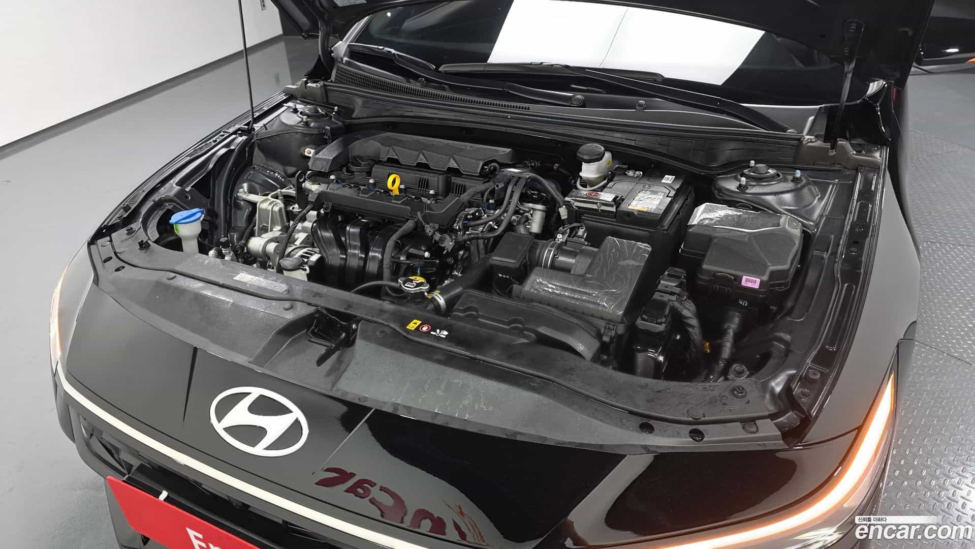 AVANTE Hyundai 2025.0-OUTER-006