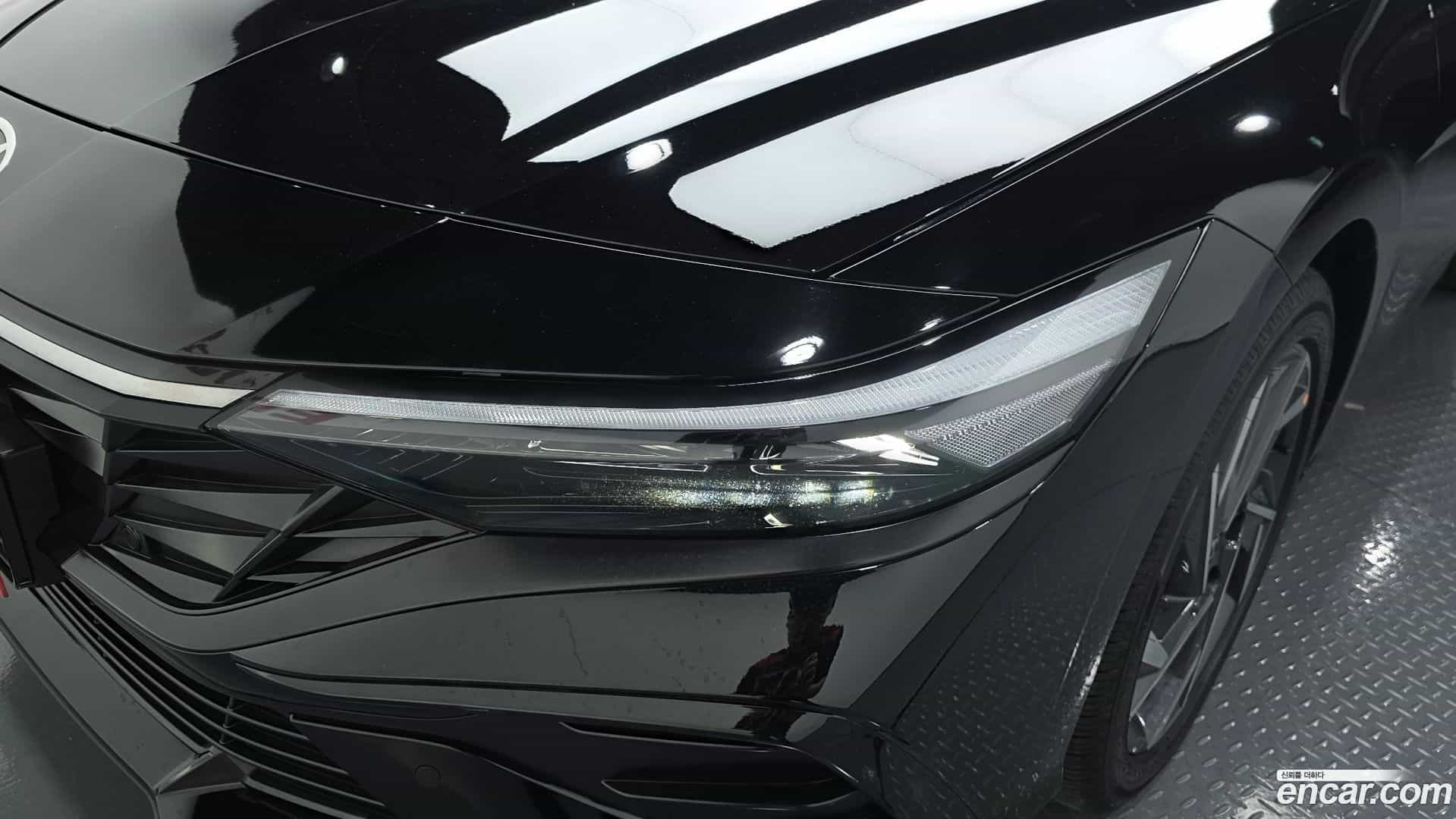 AVANTE Hyundai 2025.0-OUTER-032
