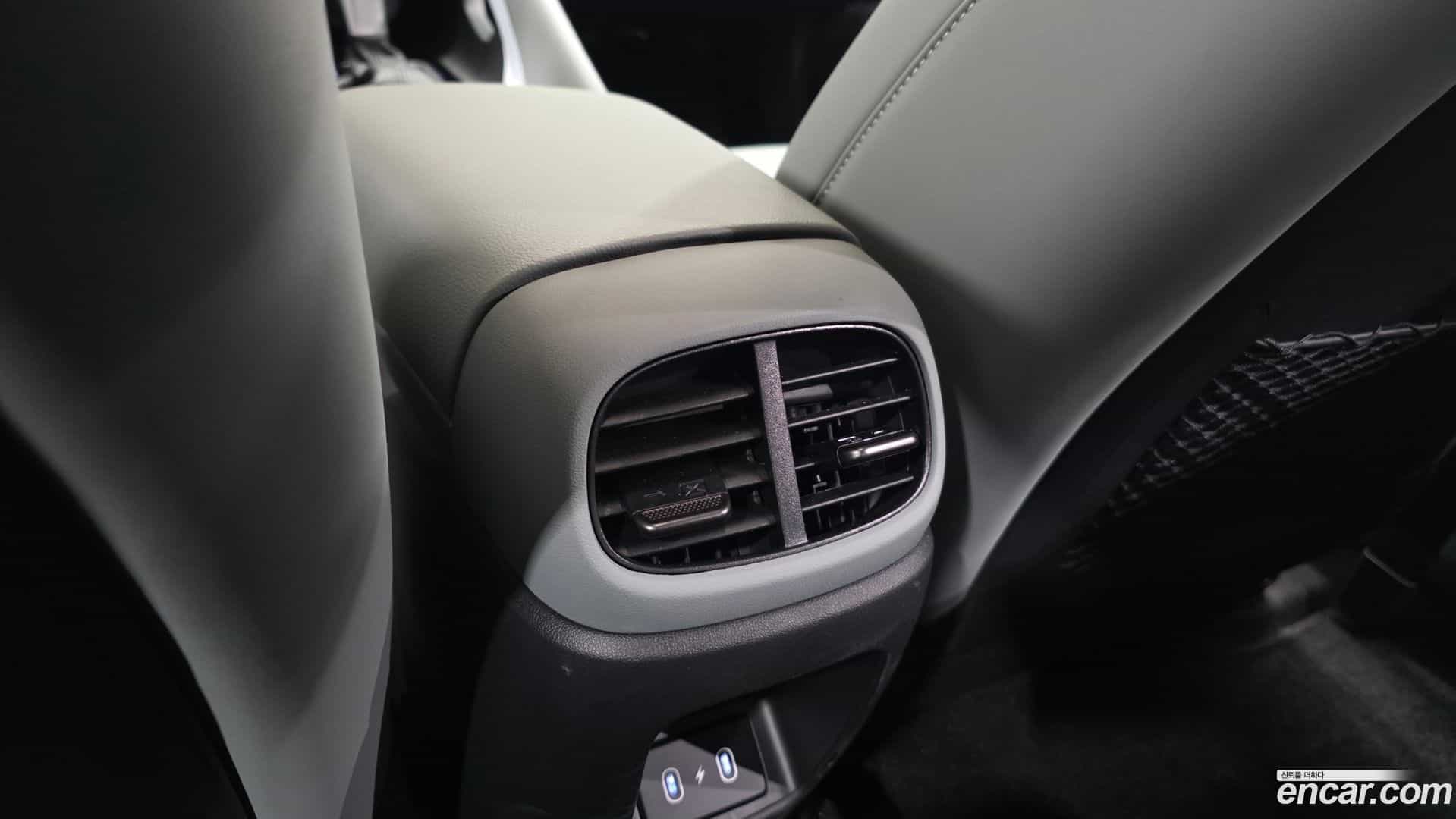 AVANTE Hyundai 2025.0-OPTION-043