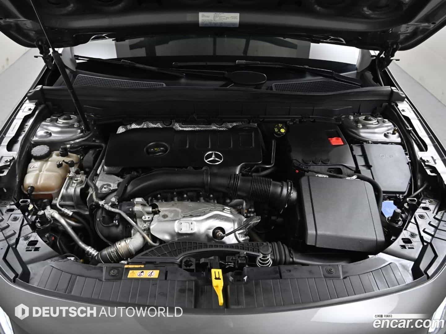 GLB-Class Mercedes-Benz 2022.2-OUTER-006