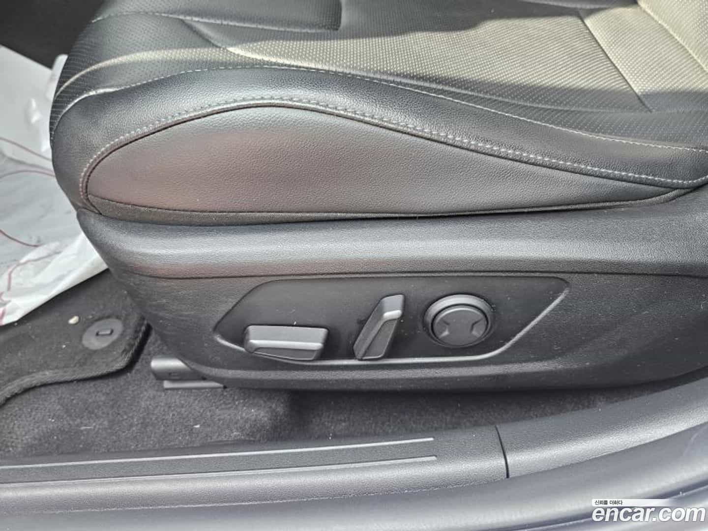 AVANTE Hyundai 2022.3-OPTION-017