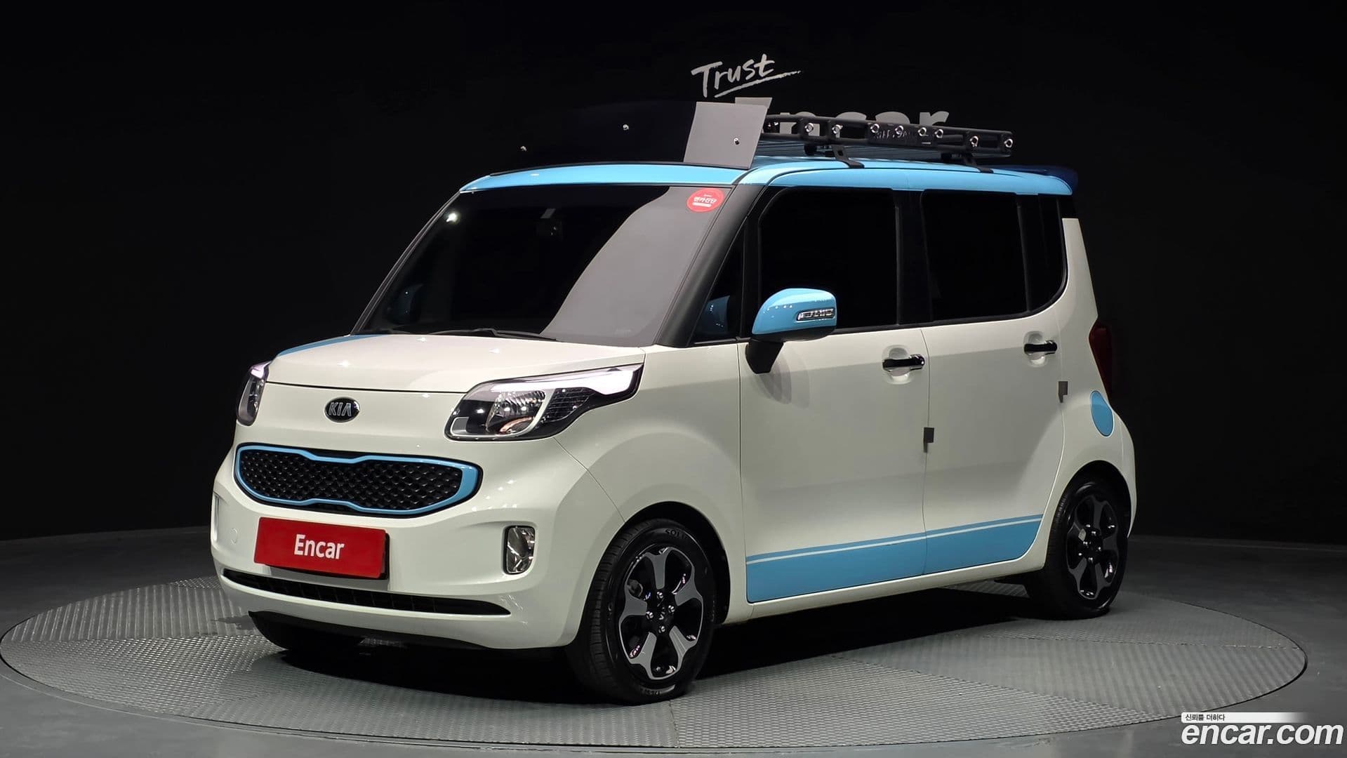 Main__Slider__Photo:RAY Kia 2015.3-0