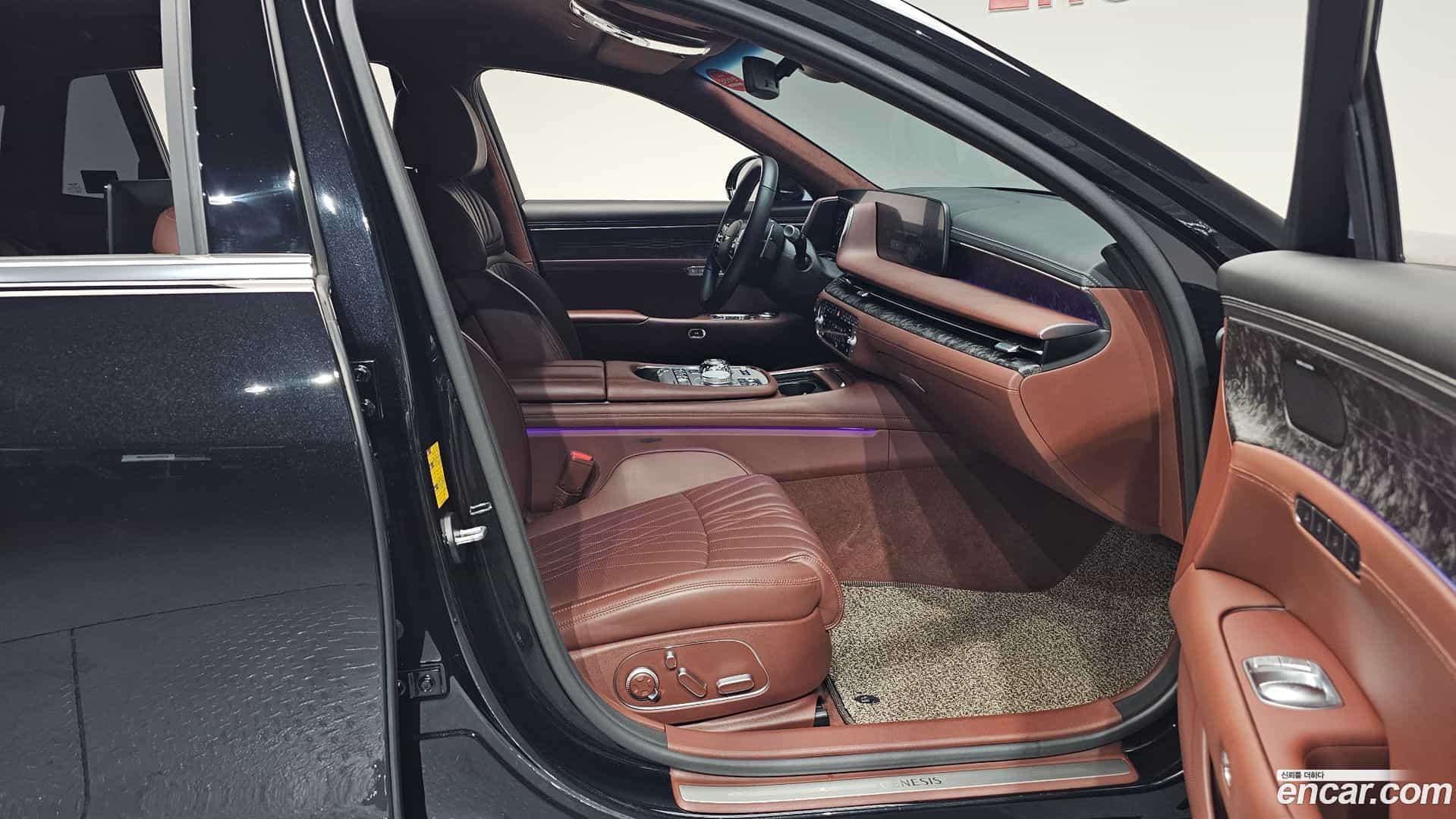G90 Genesis 2023.0-INNER-036