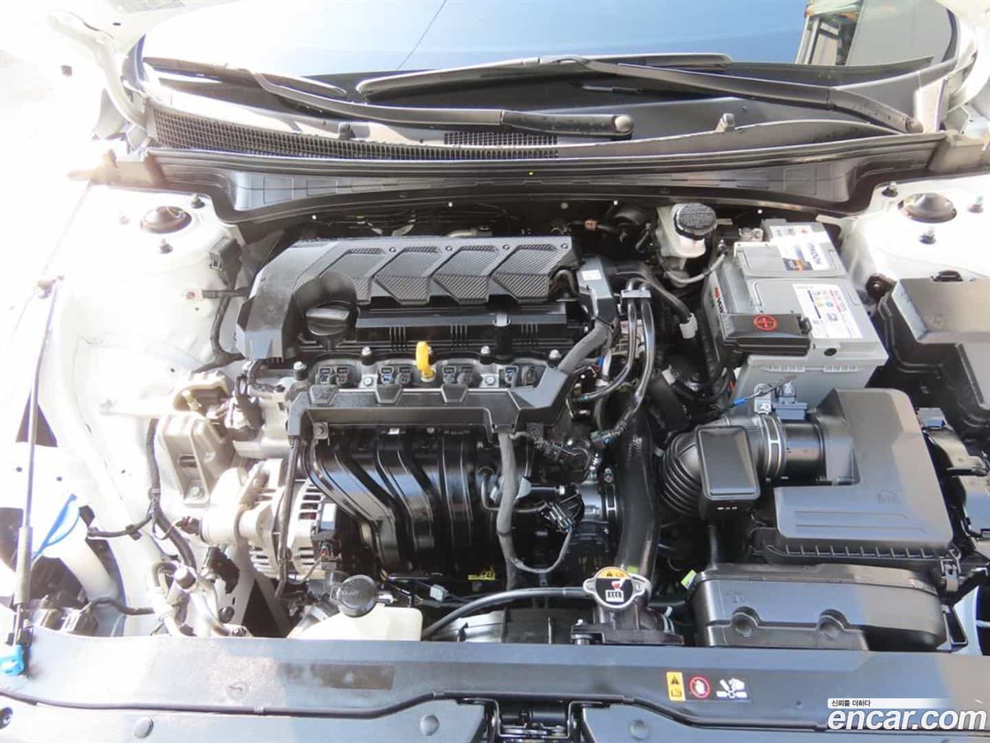 AVANTE Hyundai 2025.0-OUTER-006