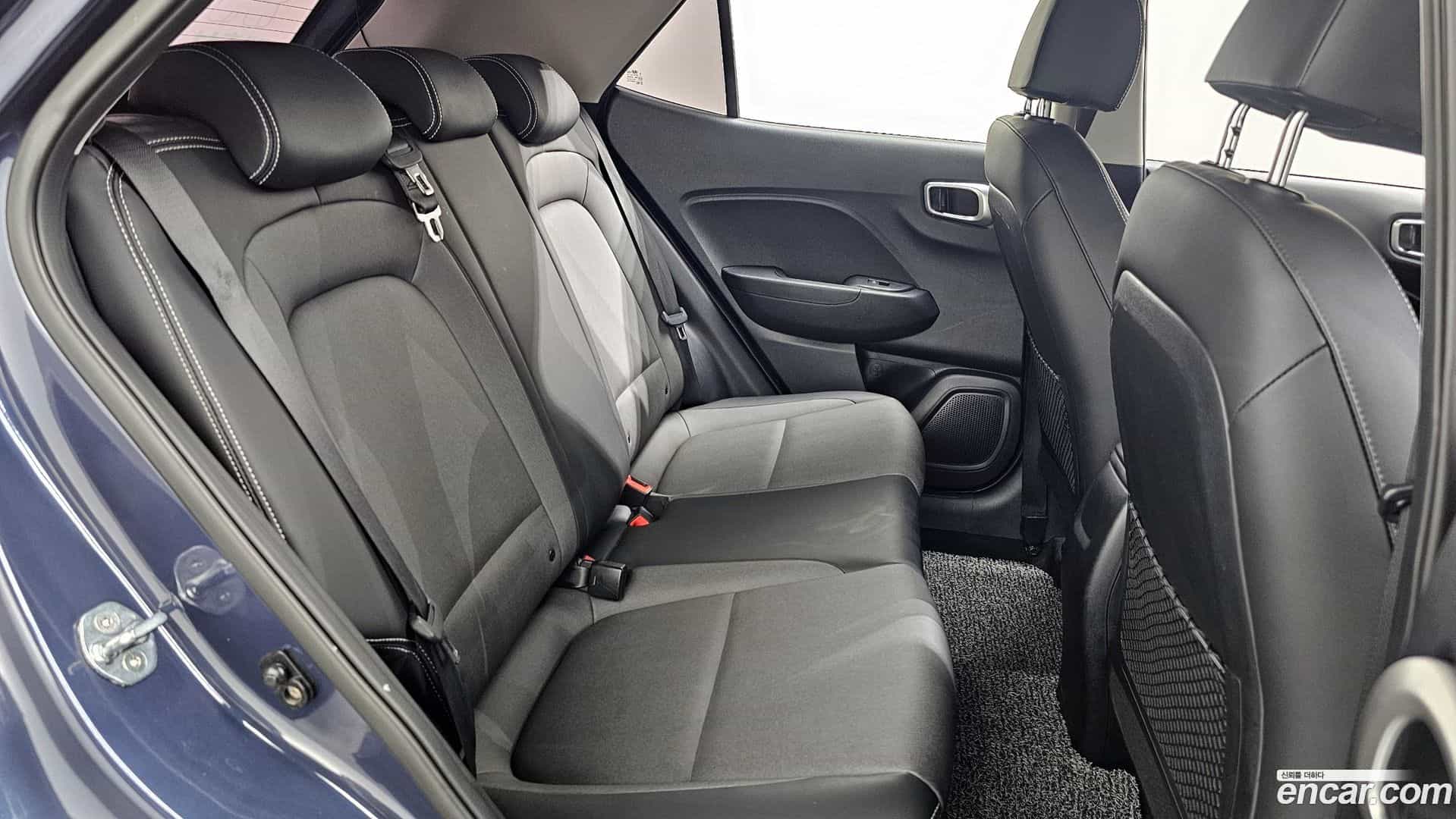 Venue Hyundai 2020.7-OPTION-016