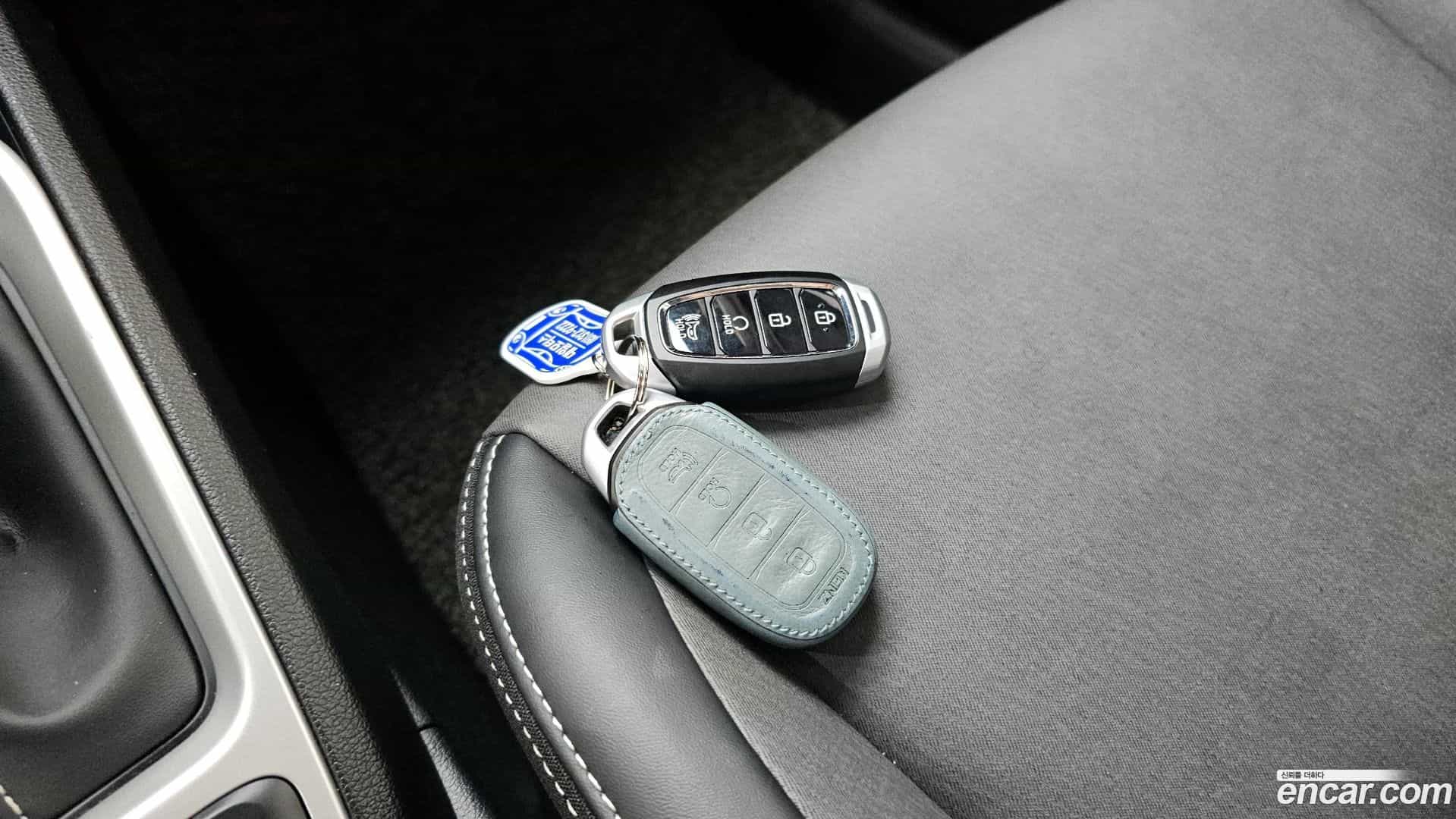 Venue Hyundai 2020.7-OPTION-043