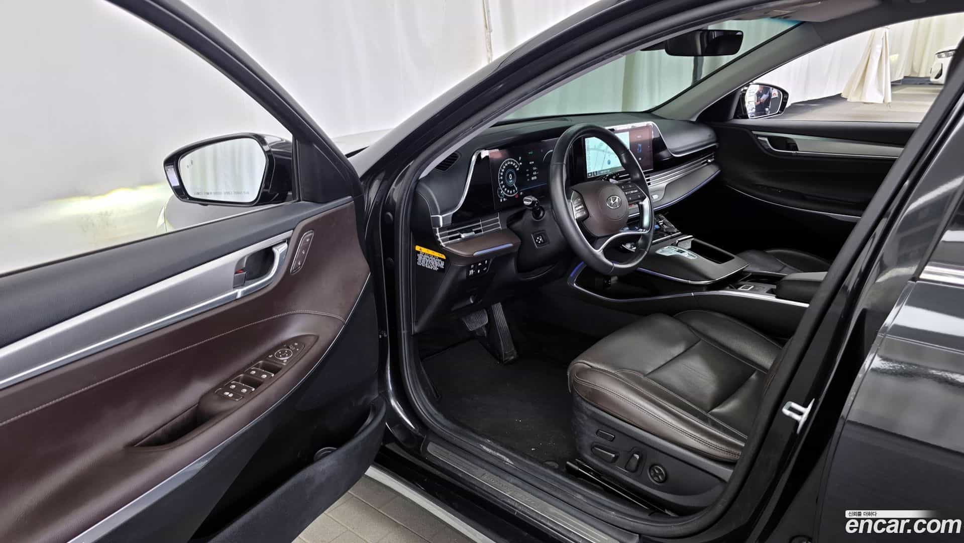 Grandeur Hyundai 2020.3-INNER-010