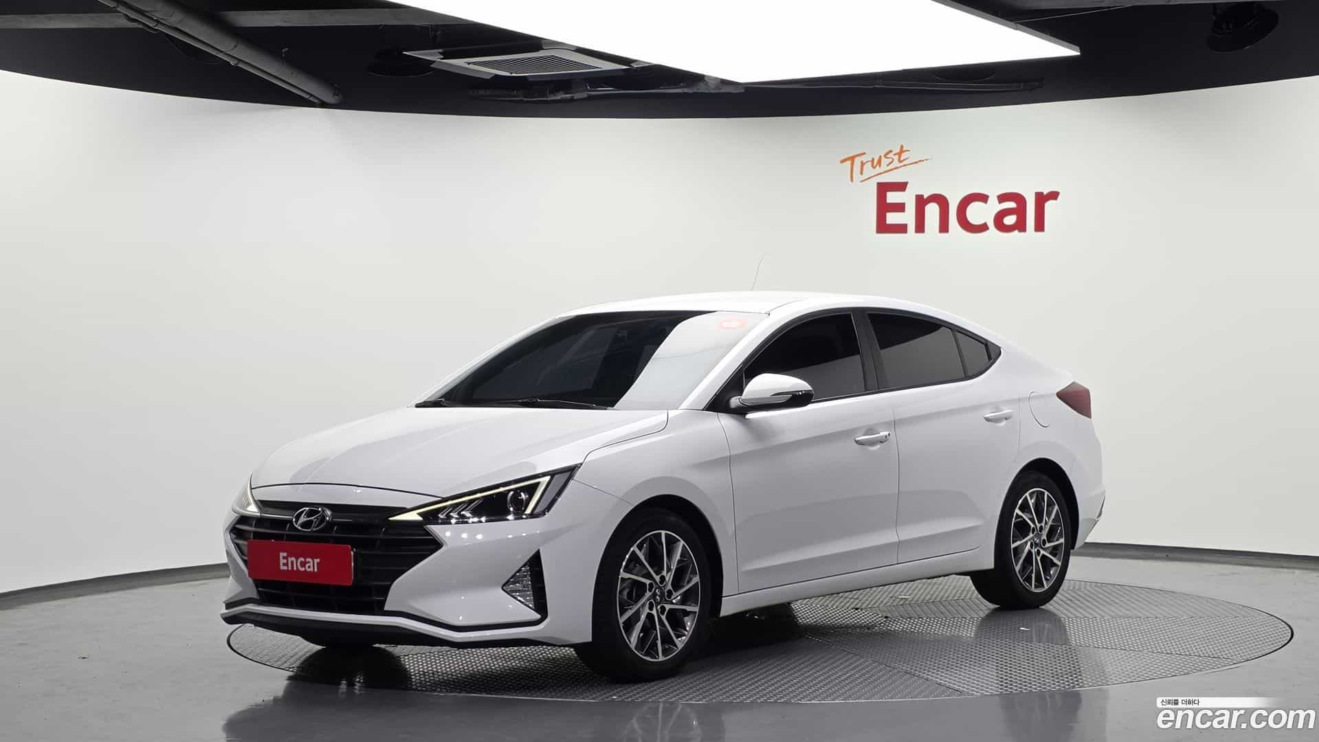 AVANTE Hyundai 2019.3-OUTER-001