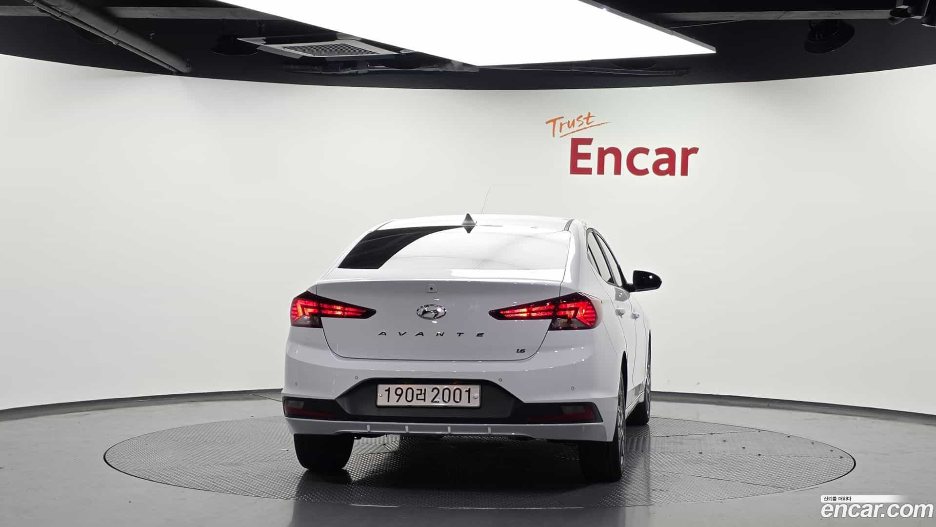 AVANTE Hyundai 2019.3-OUTER-004