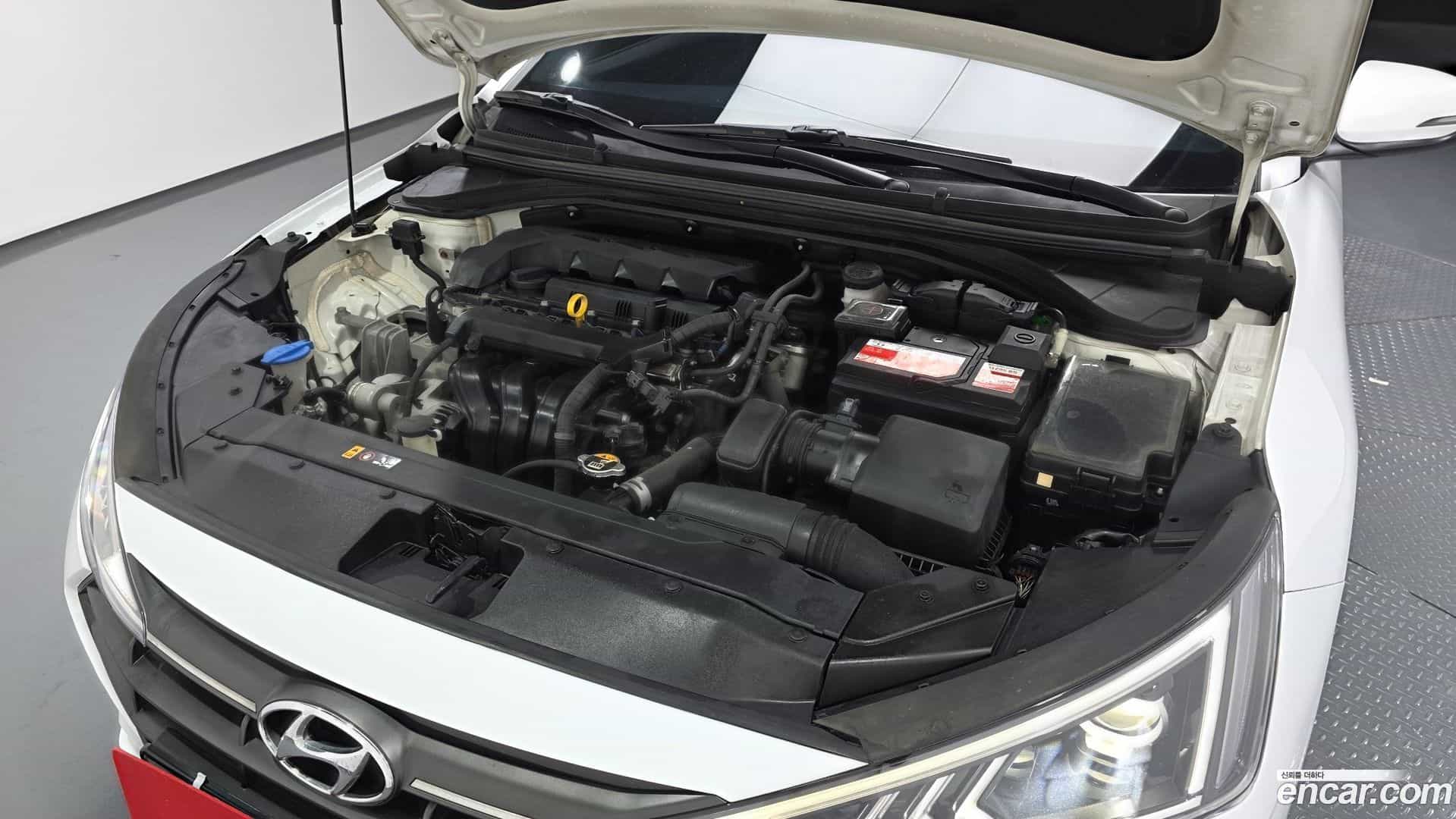 AVANTE Hyundai 2019.3-OUTER-006