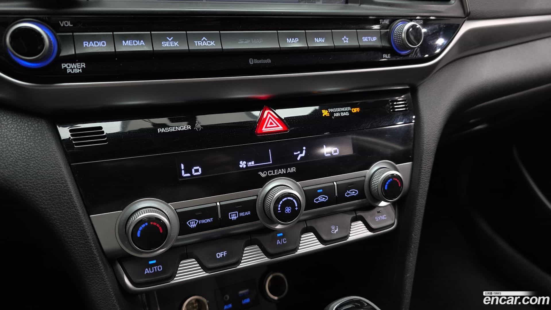AVANTE Hyundai 2019.3-OPTION-023