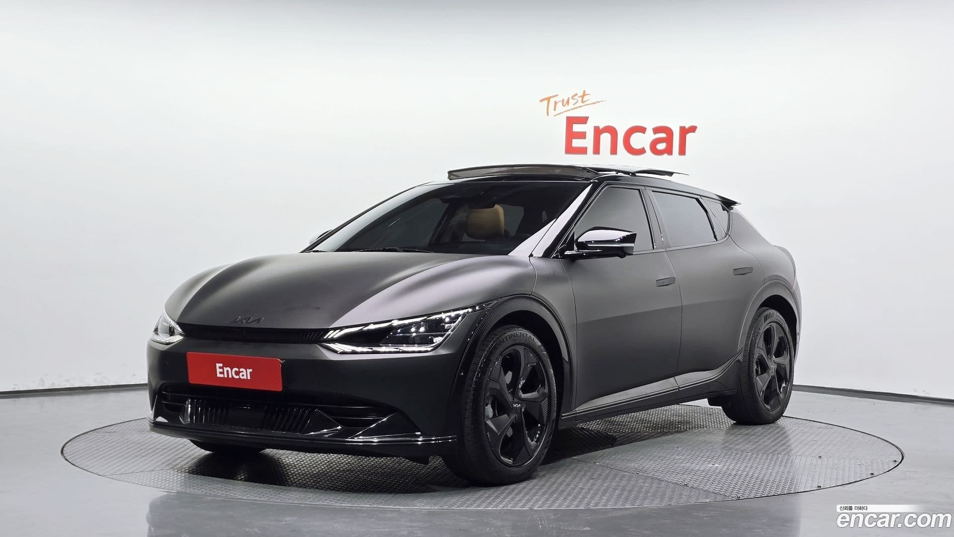 Main__Slider__Photo:EV6 Kia 2023.6-0