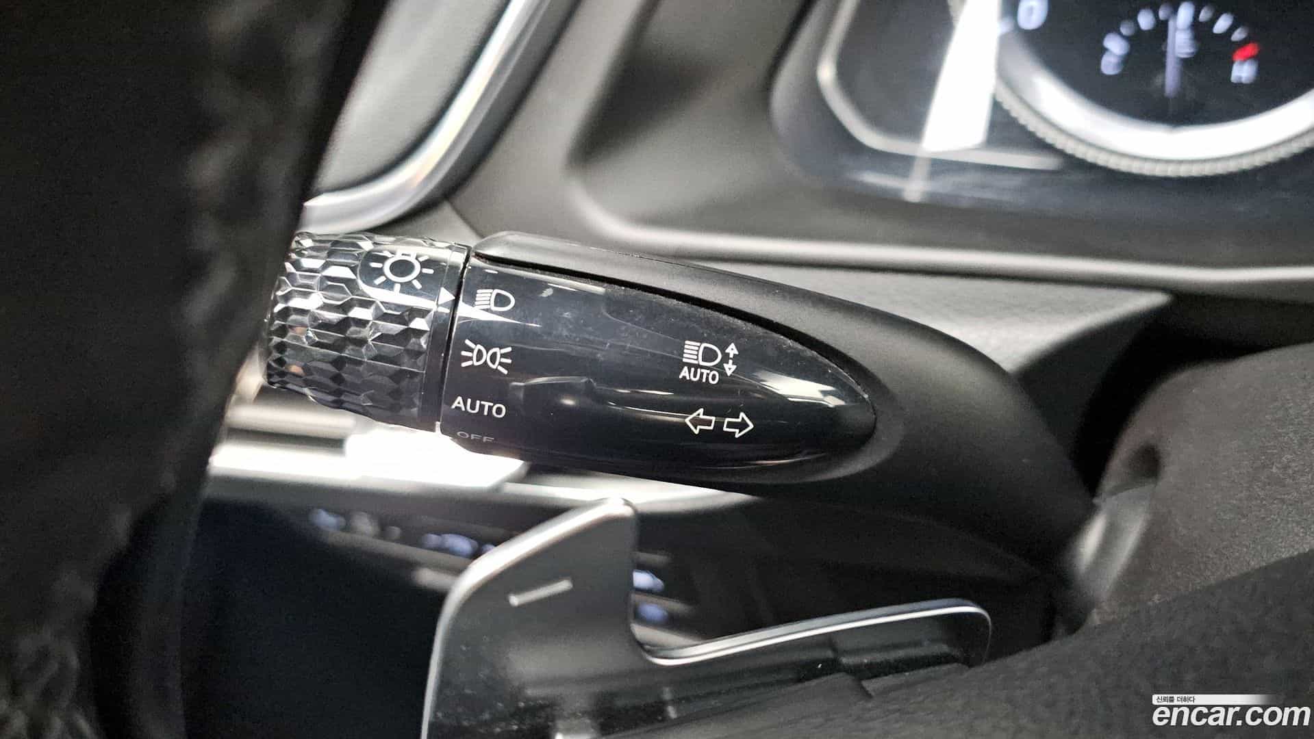 Sonata Hyundai 2019.7-OPTION-043