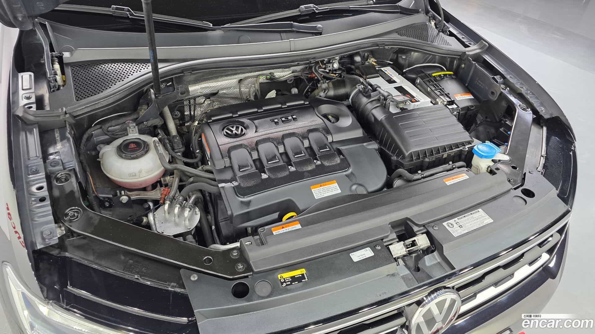 Tiguan Volkswagen 2018.5-OUTER-006