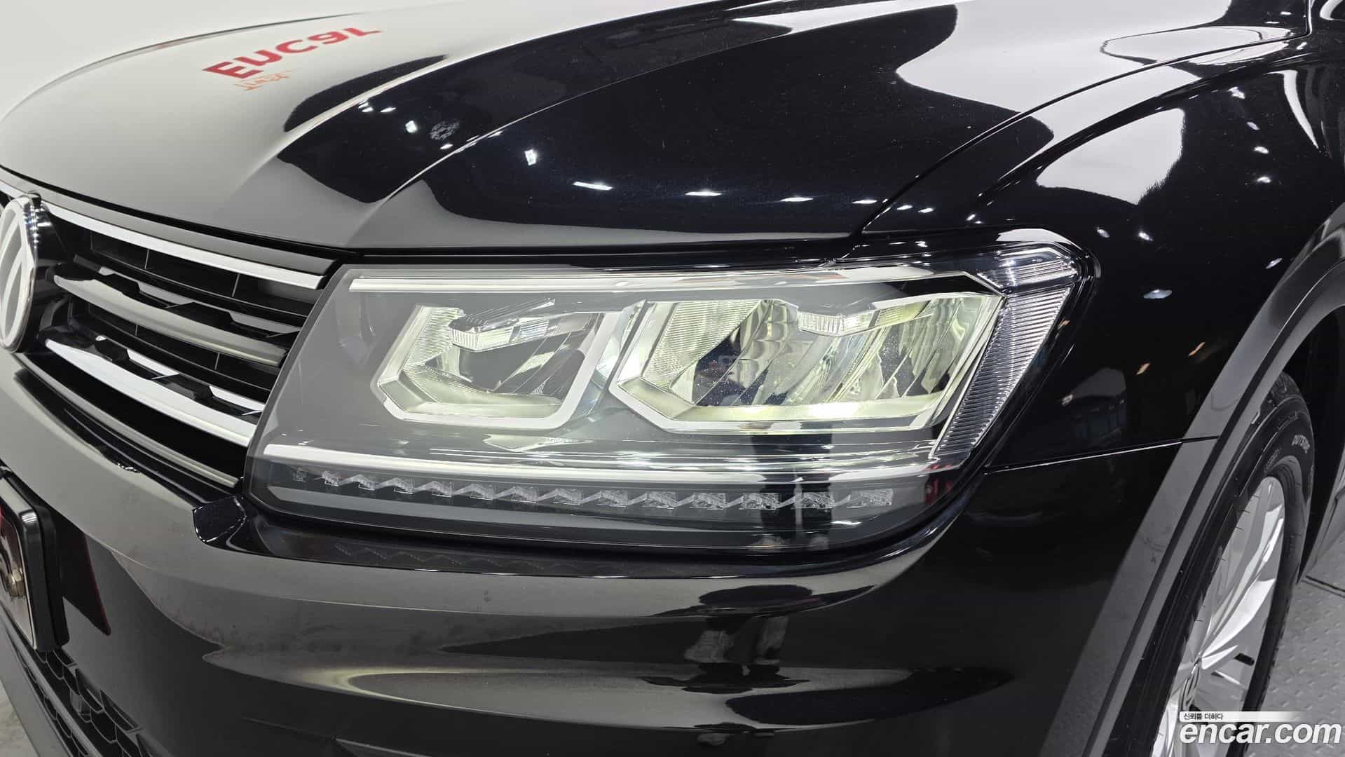 Tiguan Volkswagen 2018.5-OUTER-032