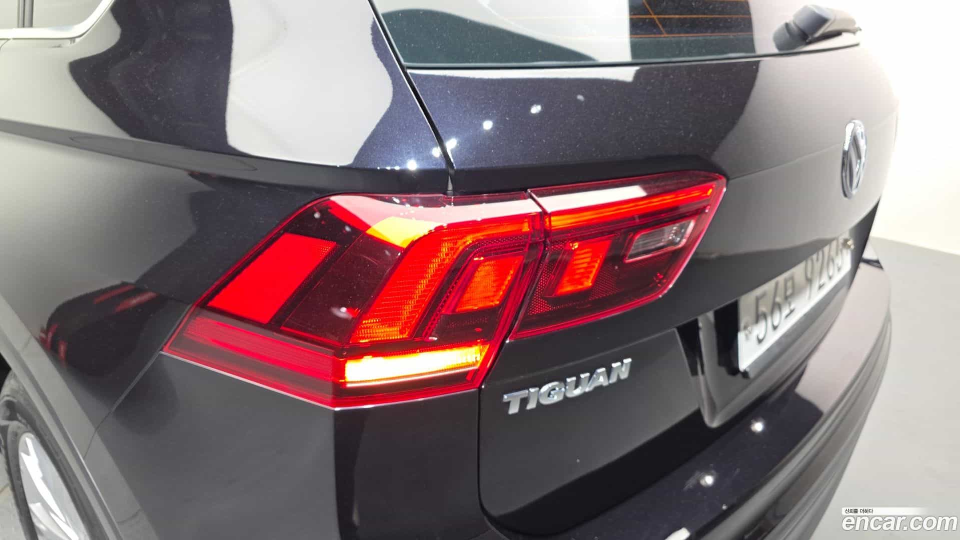 Tiguan Volkswagen 2018.5-OUTER-033