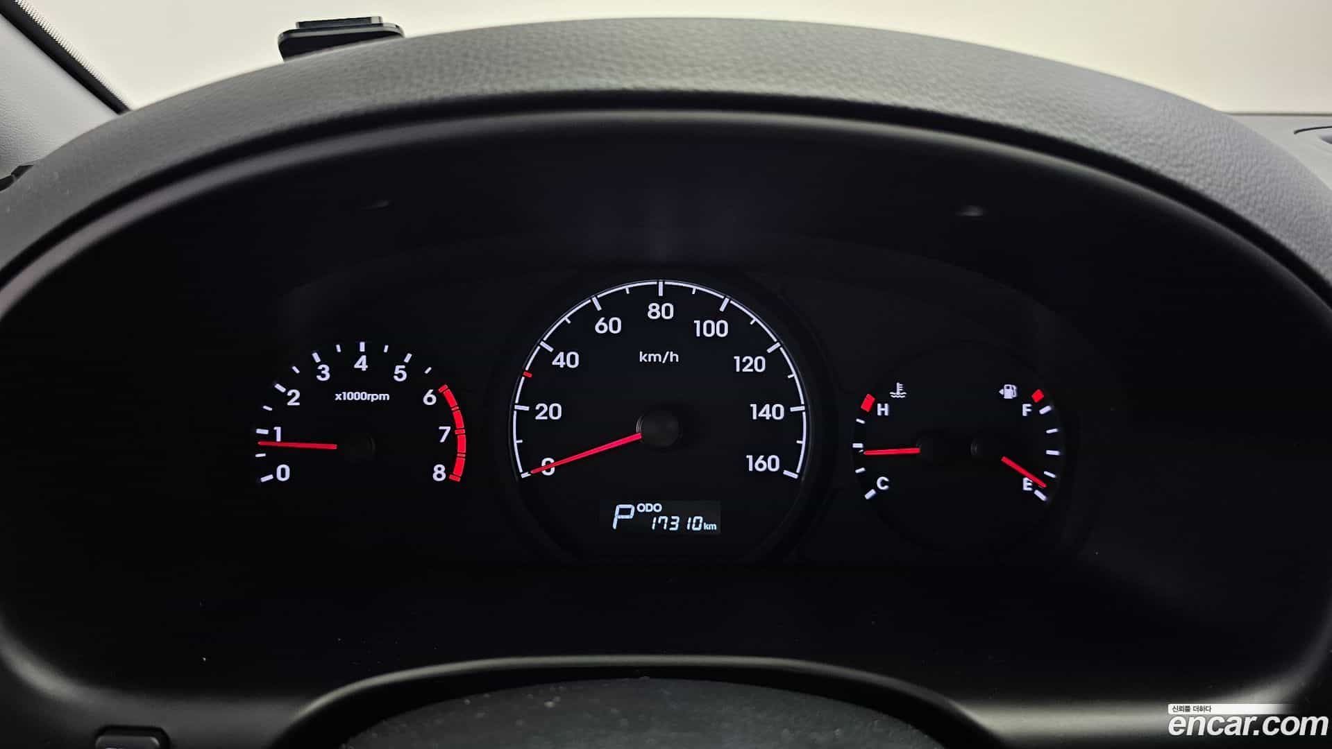 Starex Hyundai 2018.5-INNER-008