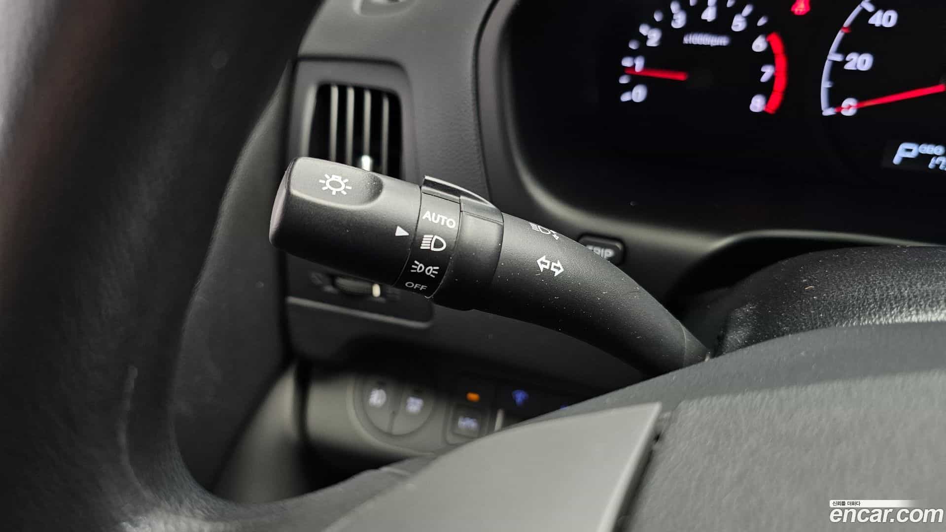Starex Hyundai 2018.5-OPTION-023