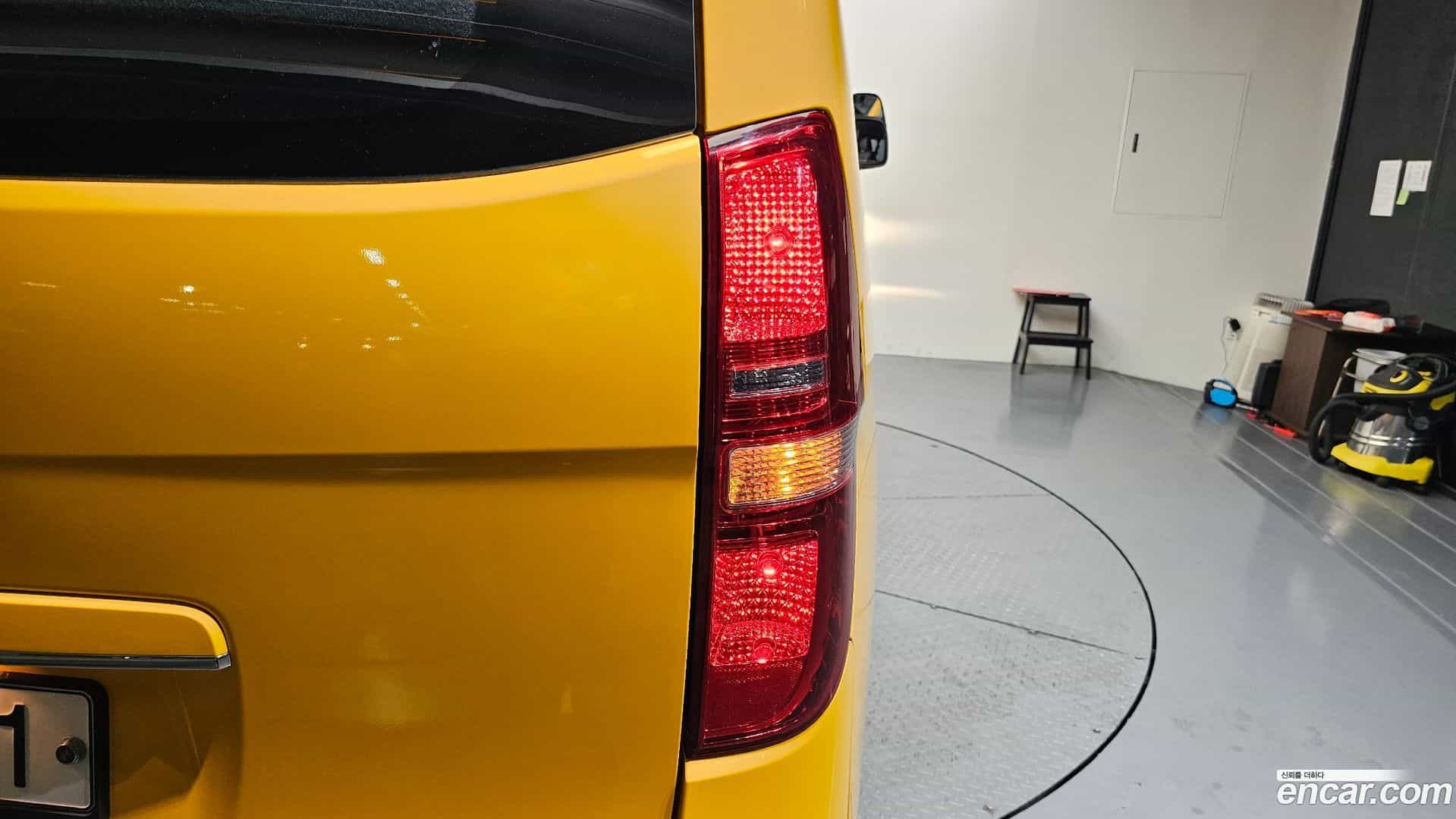 Starex Hyundai 2018.5-OUTER-033